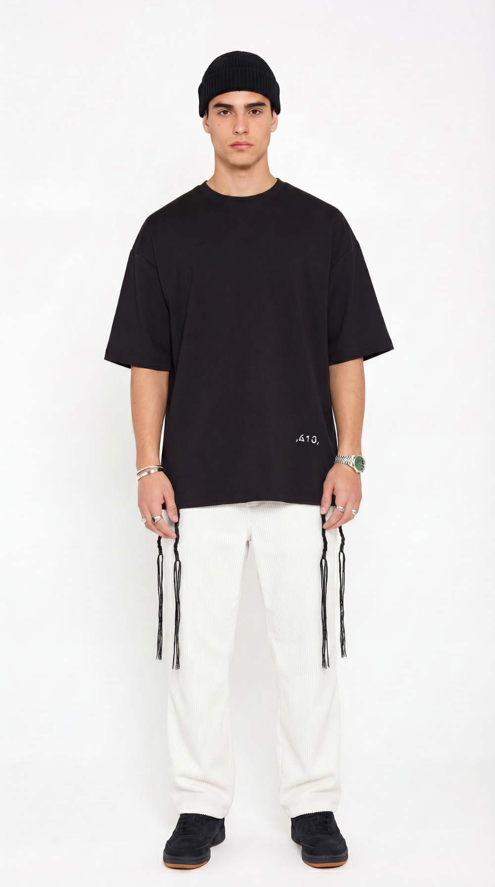 613 - Oversized T-Shirt with Tzitzit