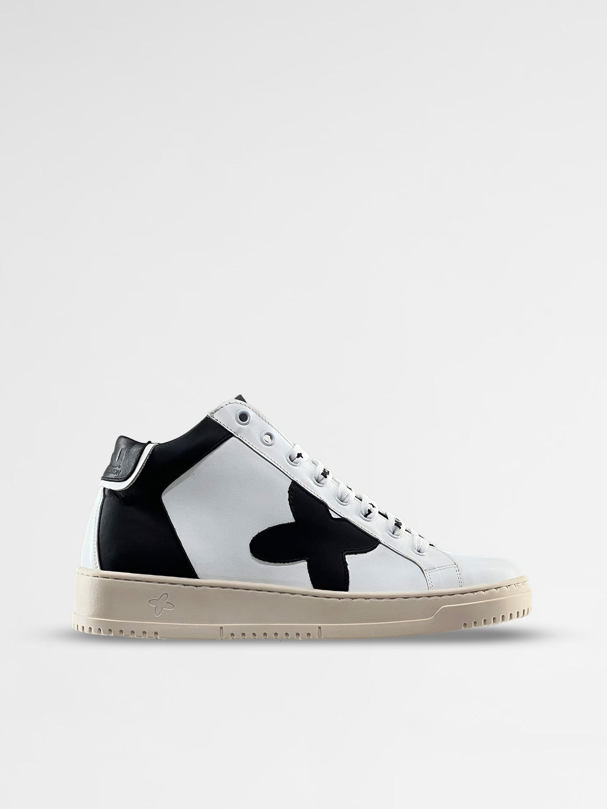 MCU mid-top Sneakers