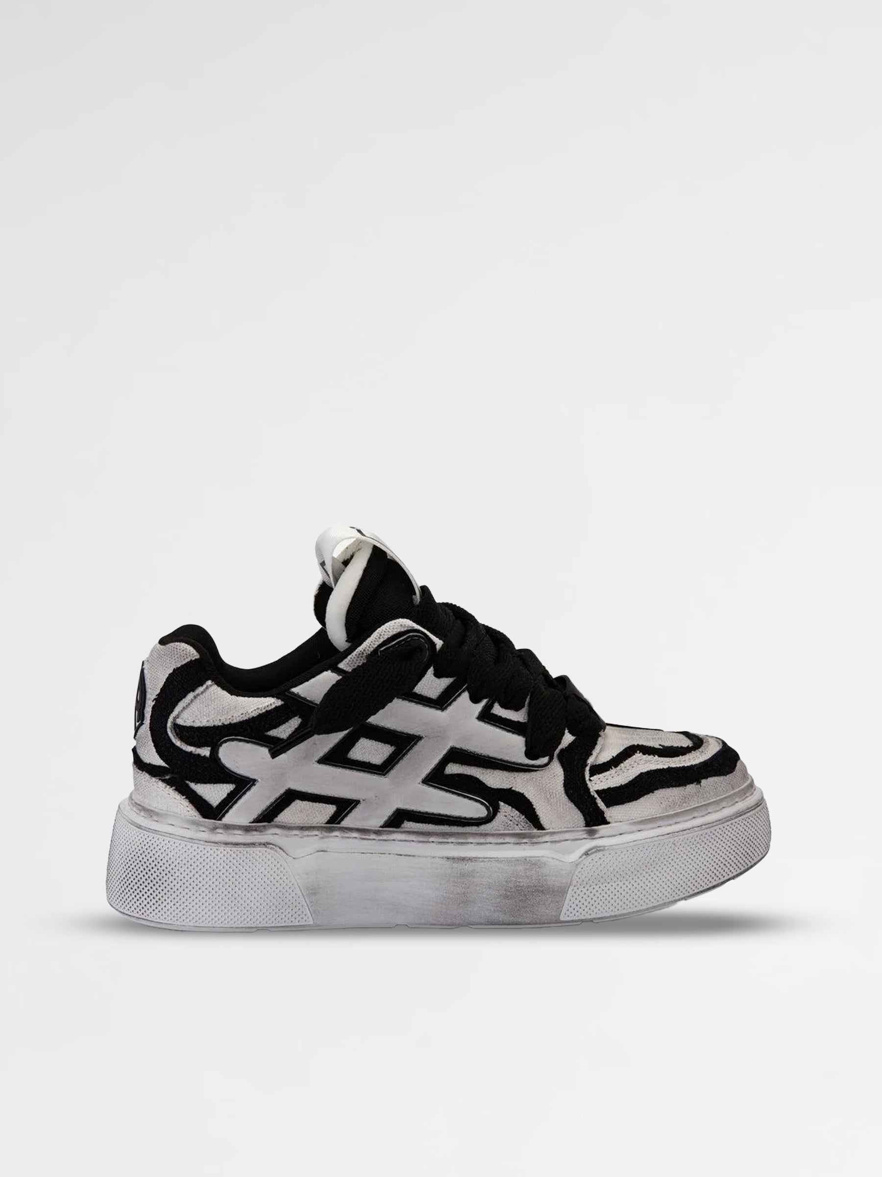 Ainker Backdoor Canvas White/Black