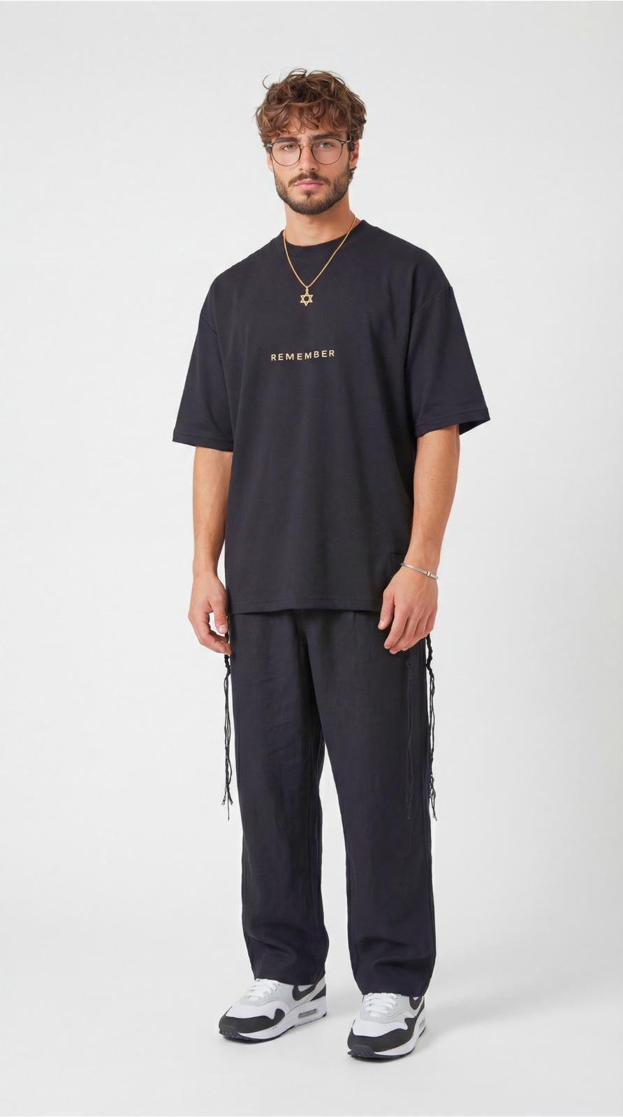 613 - Oversized T-Shirt with Tzitzit