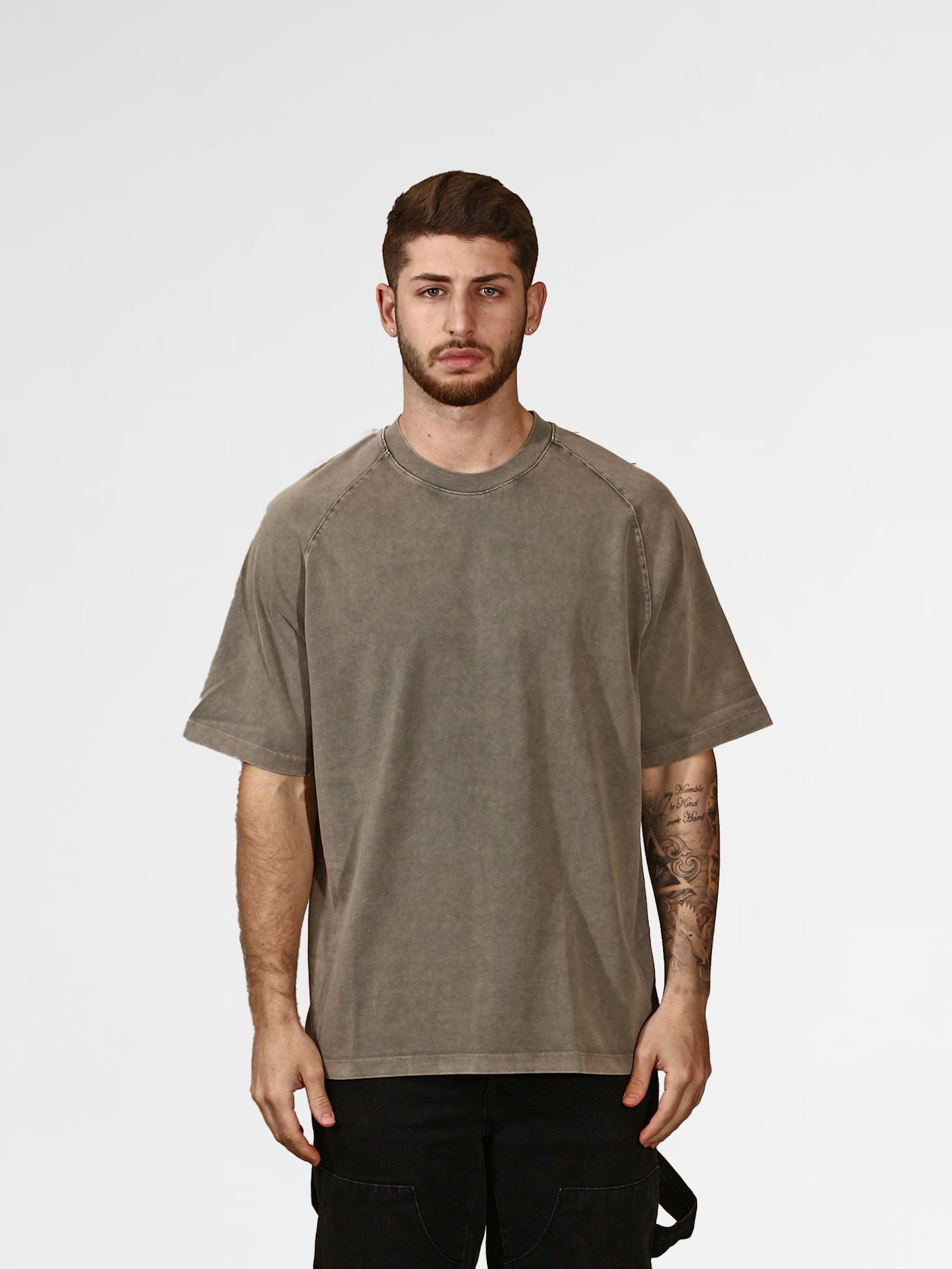 "BLACK Brand" Oversize T-Shirt 010
