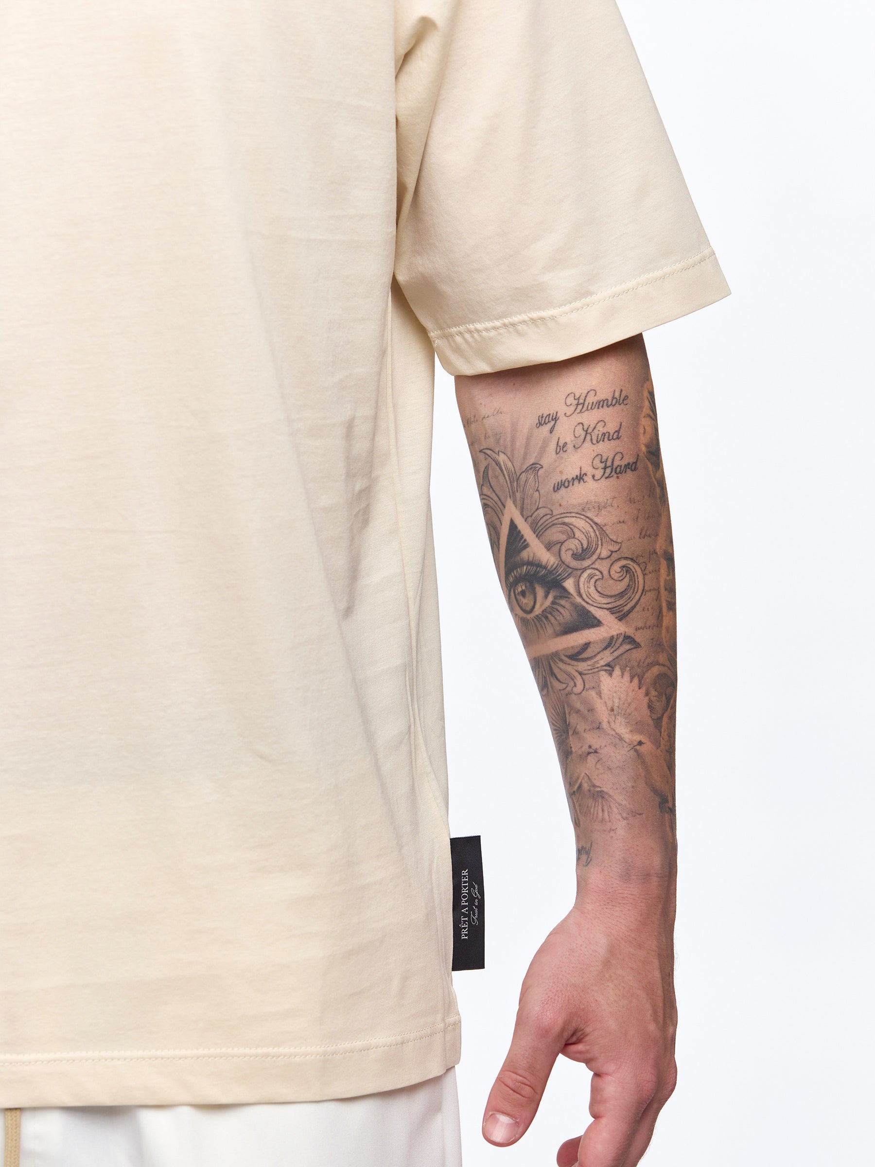 Prêt A Porter T-Shirt High-Neck