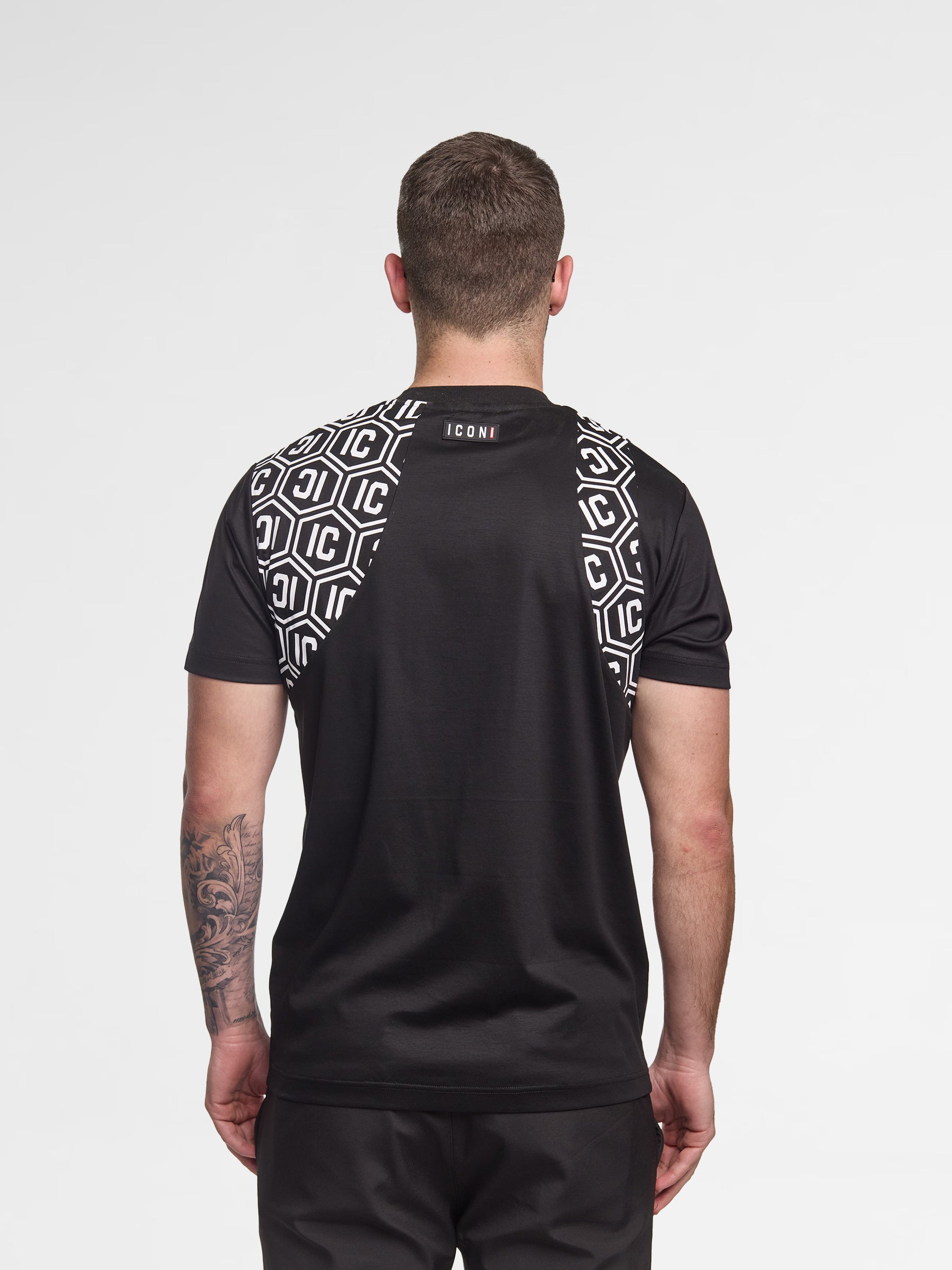 ICON Premium T-Shirt Logo Slim Fit