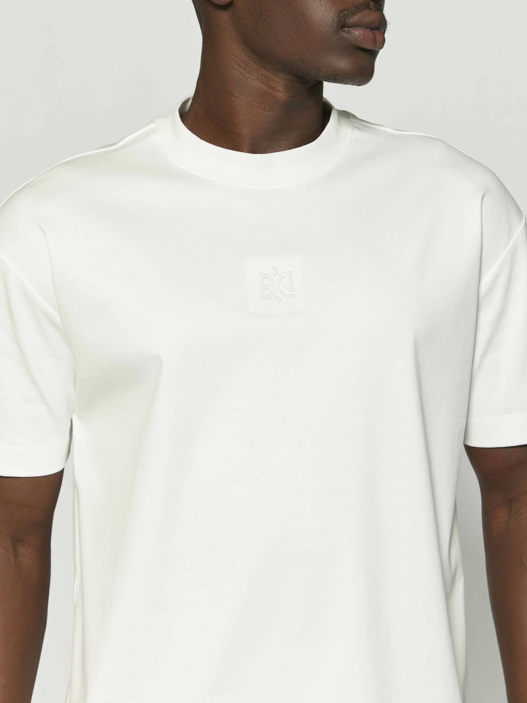 Ainker AR 225 White T-Shirt