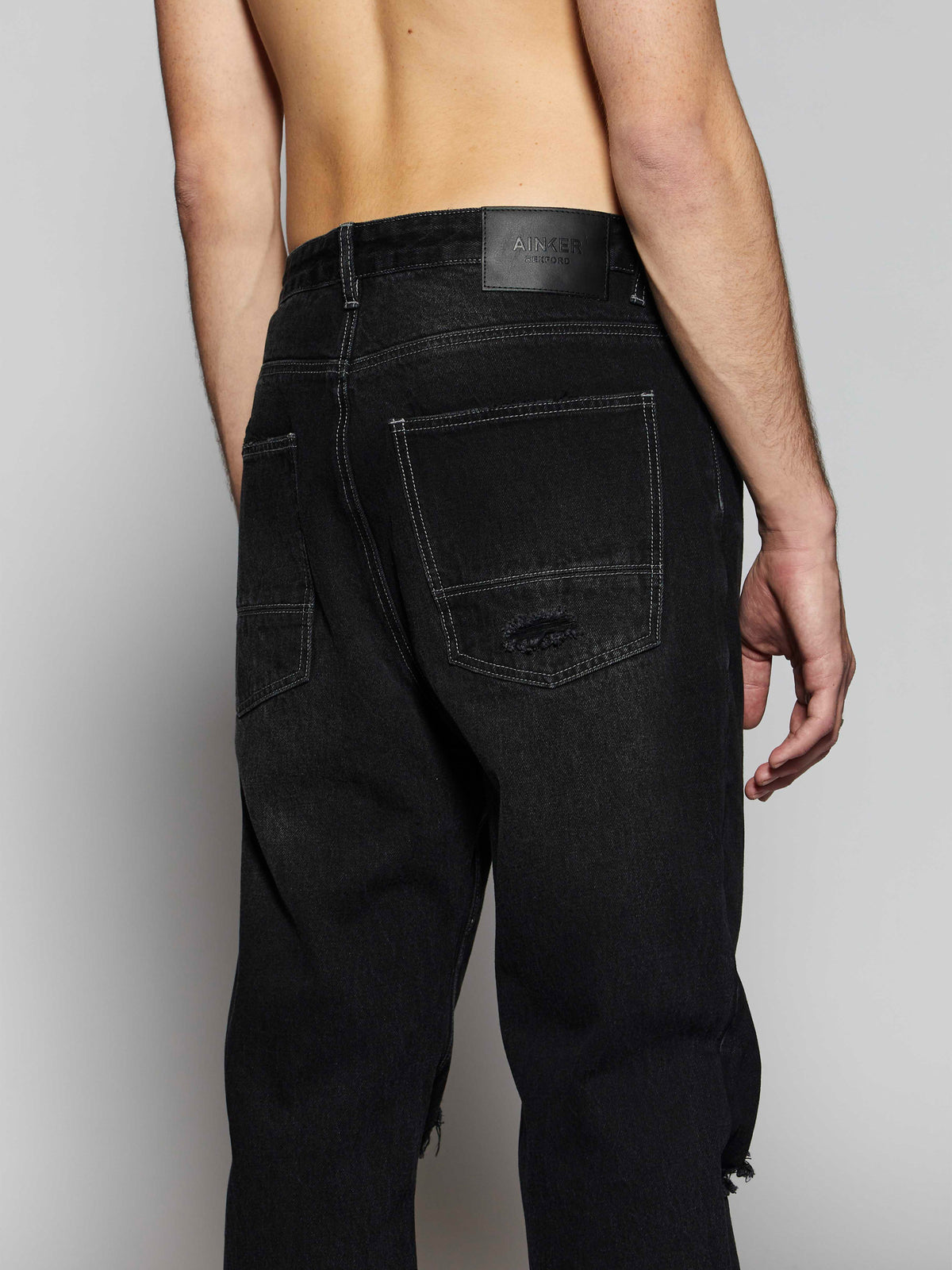 Ainker Rexford Black 382 Relax Fit Jeans