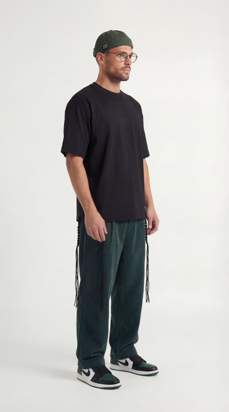 613 - Oversized T-Shirt with Tzitzit