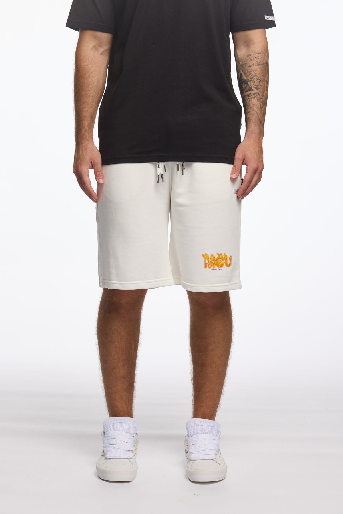 MCU Short Pants Logo Print