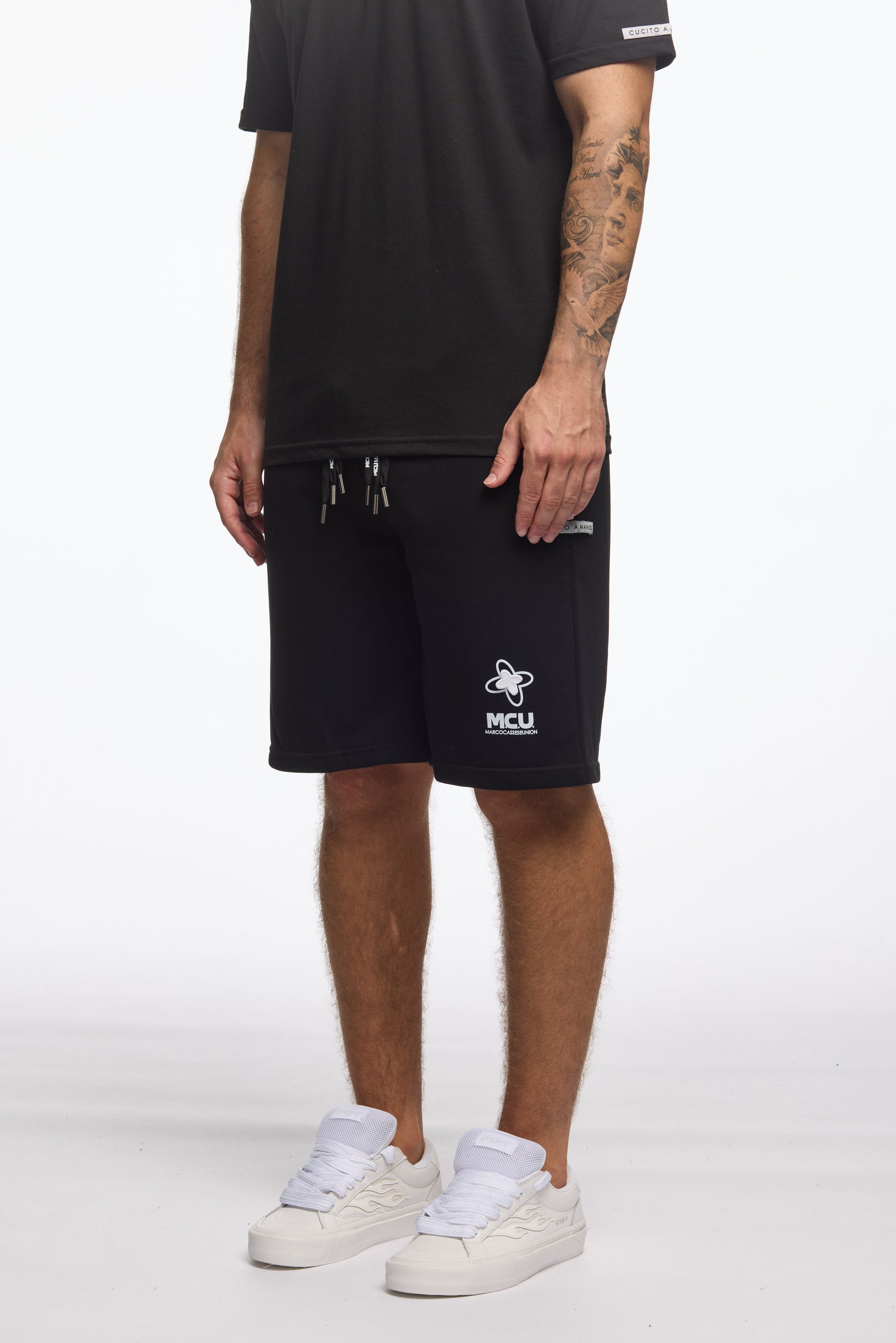 MCU Short Pants Logo Print