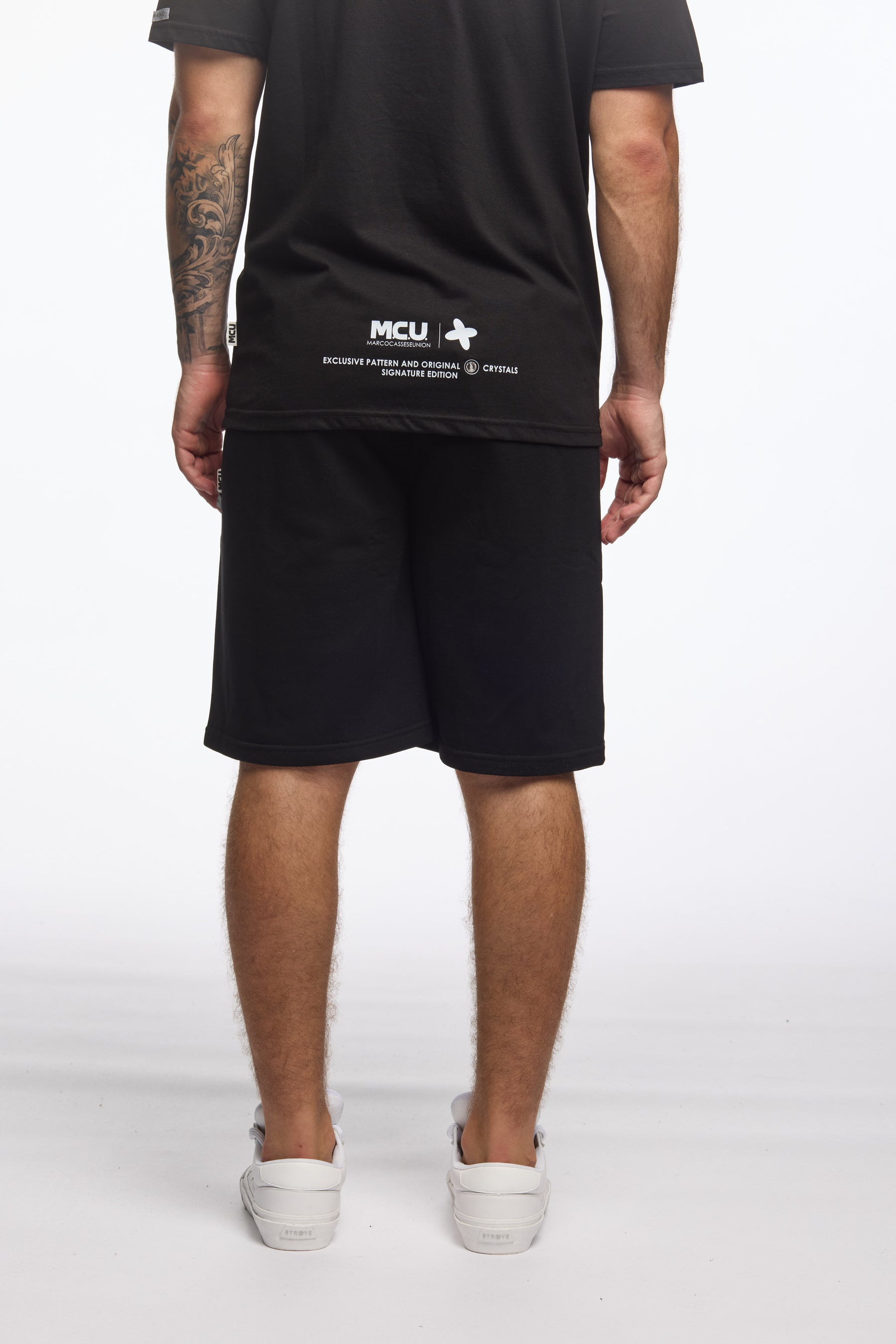 MCU Short Pants Logo Print