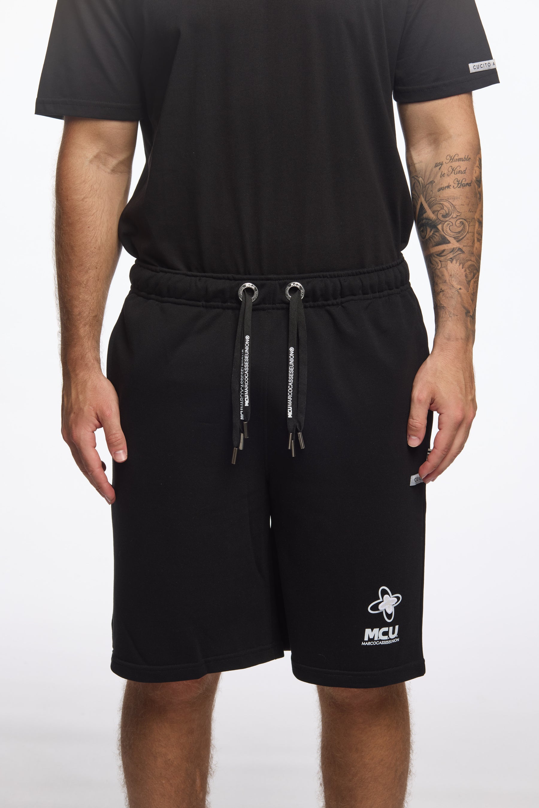 MCU Short Pants Logo Print