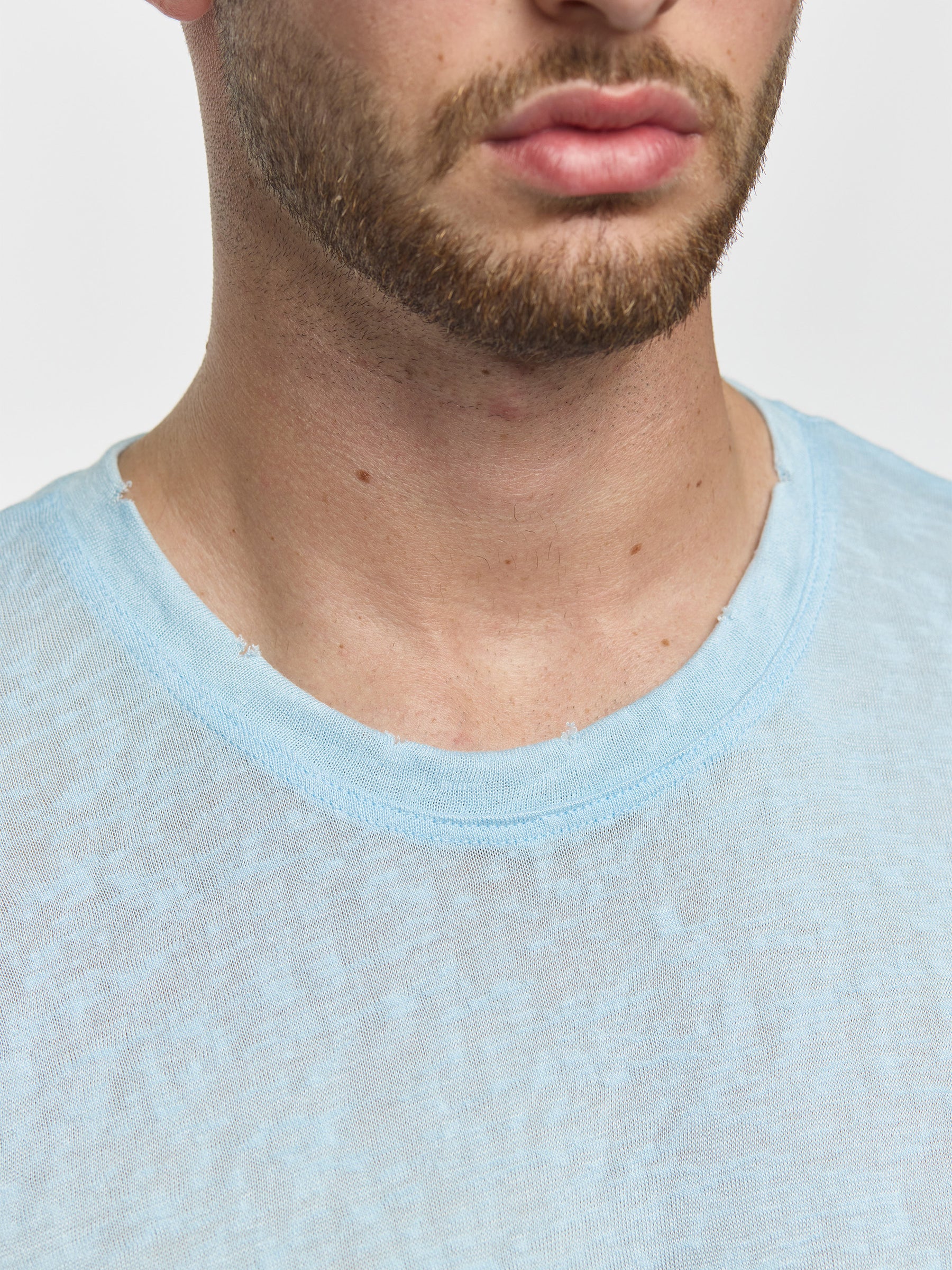 CREW Milano Linen T-Shirt Light Blue