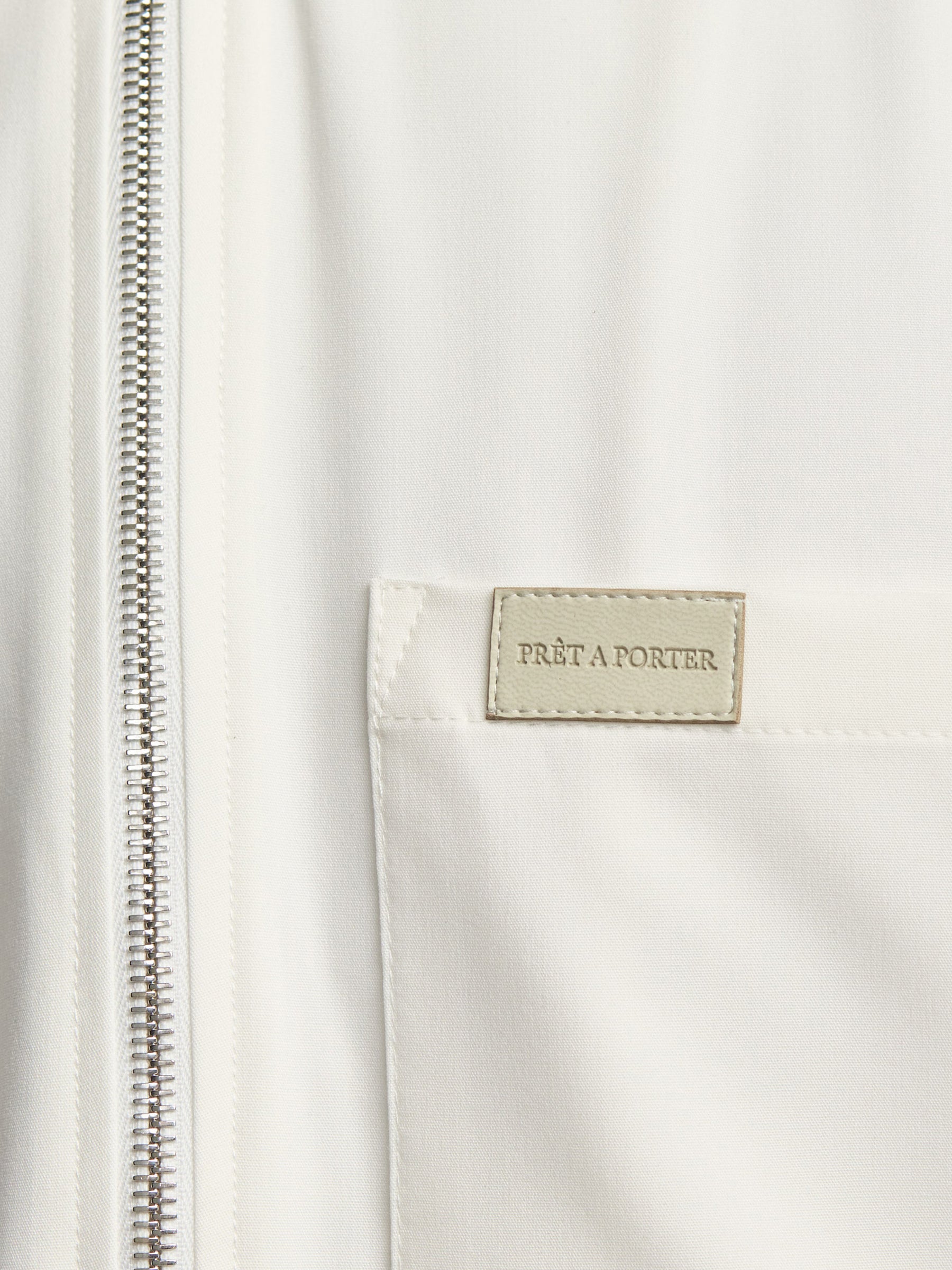Prêt A Porter Zipper Jacket with Pocket White