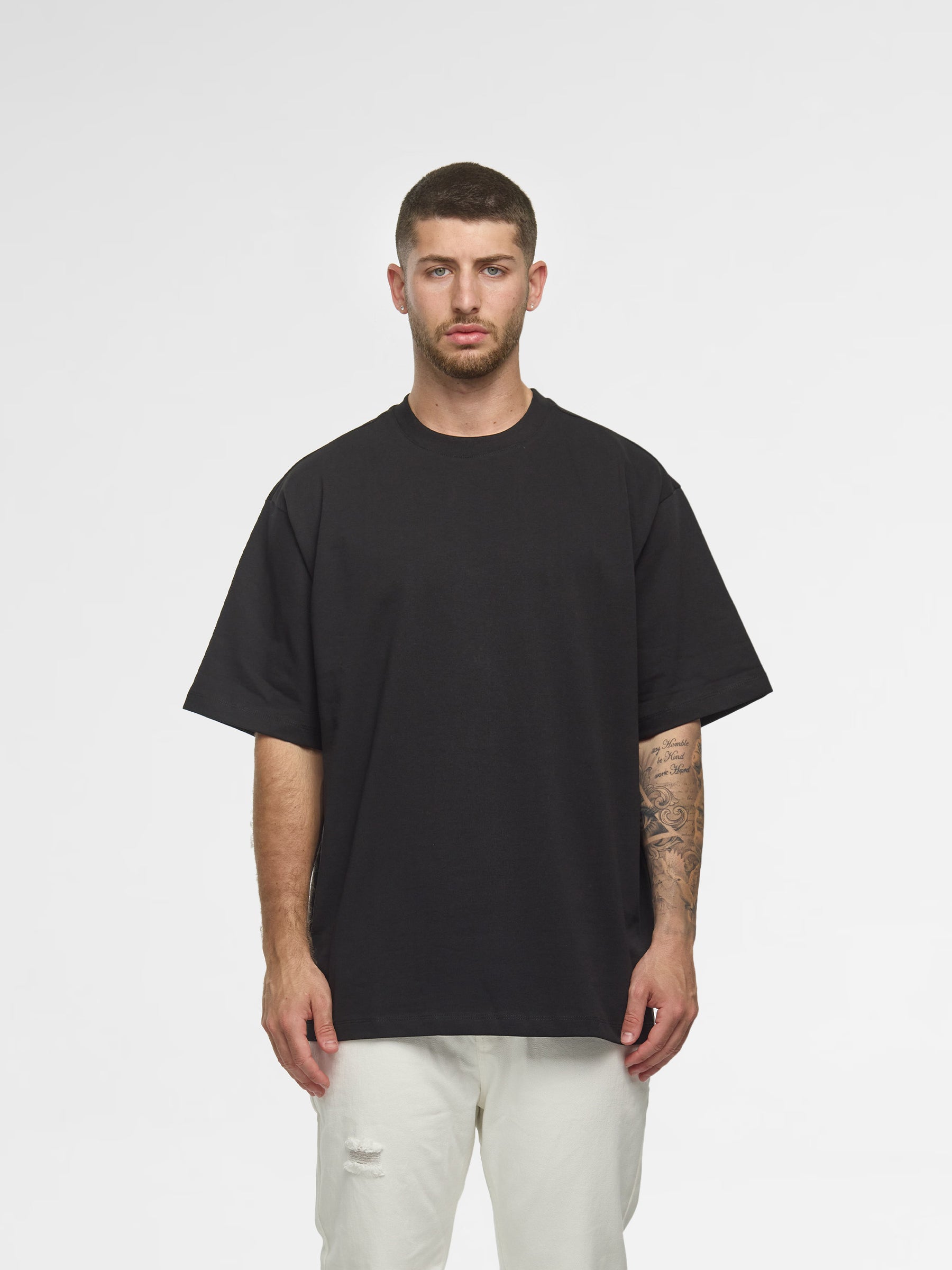 "BLACK Brand" Oversize T-Shirt 018