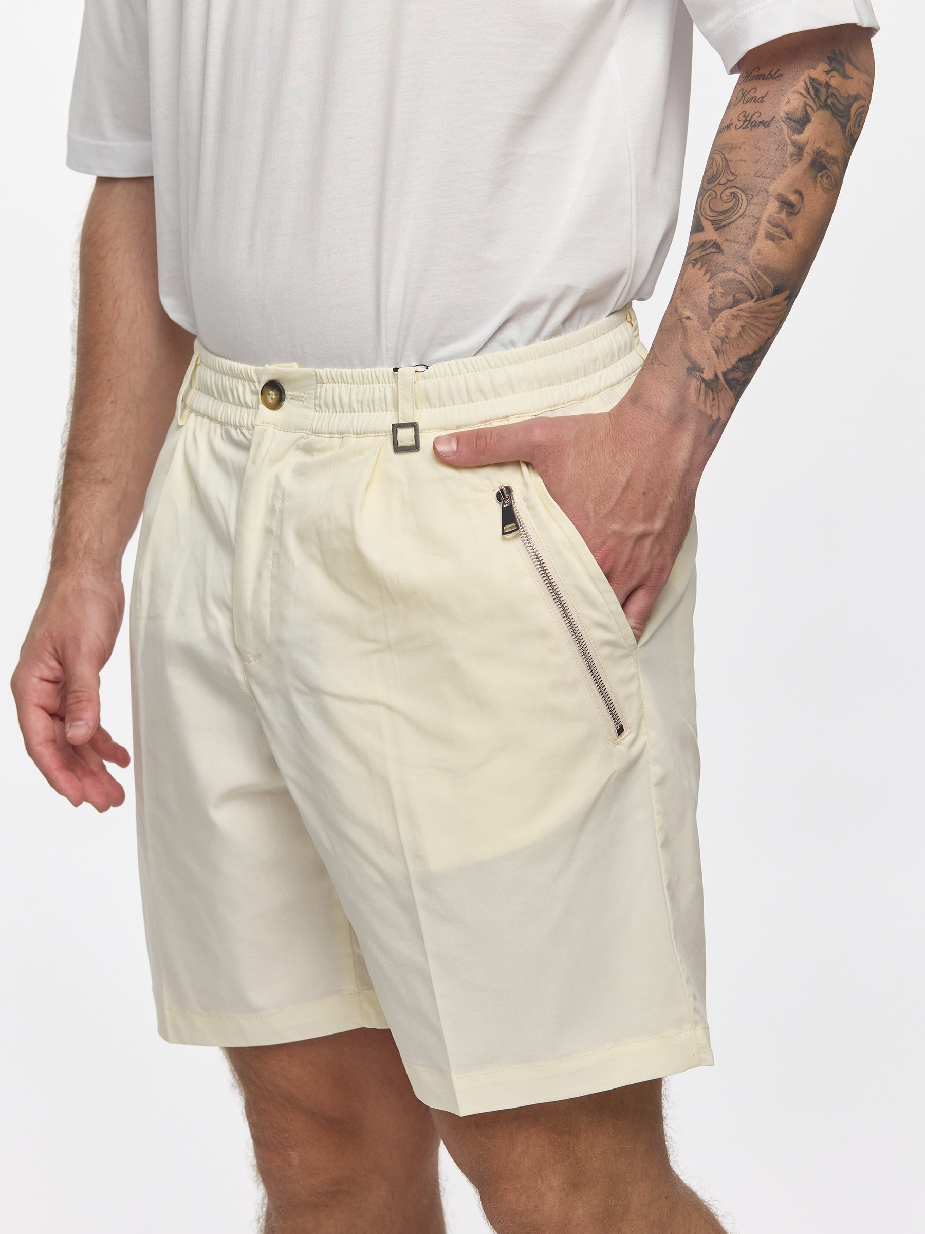 Prêt A Porter Short Pants Soft Fabric Cream