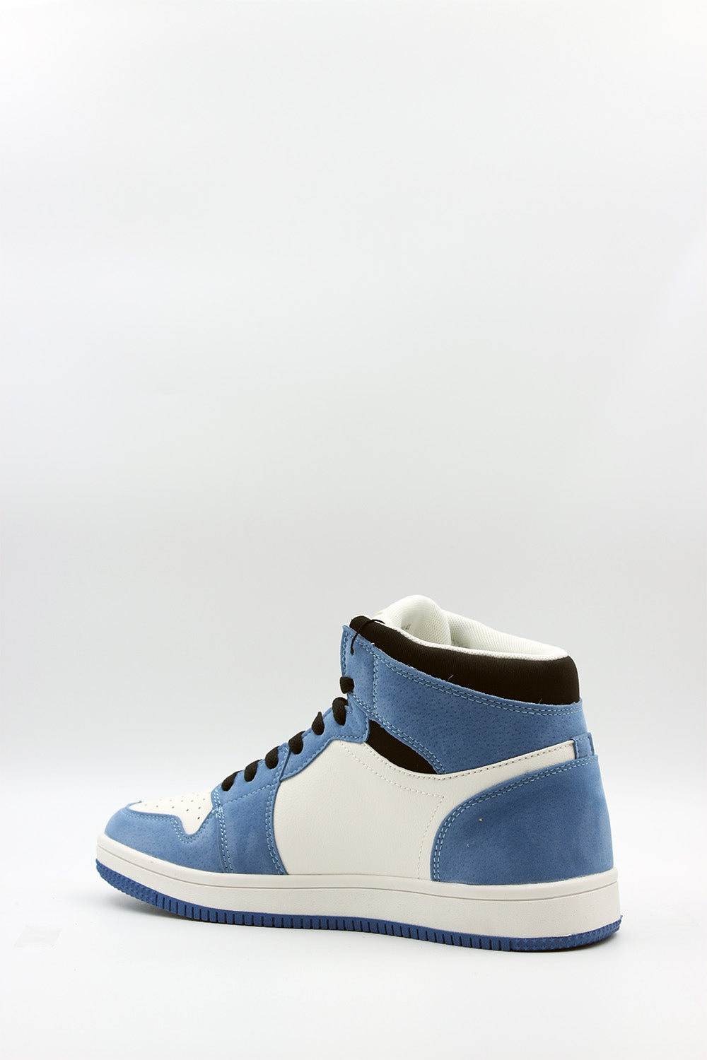 ICON Sneakers