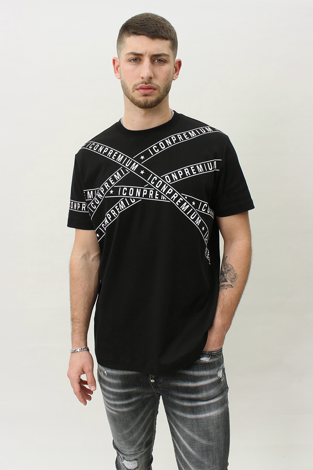 ICON Premium T-Shirt Logo Slim Fit