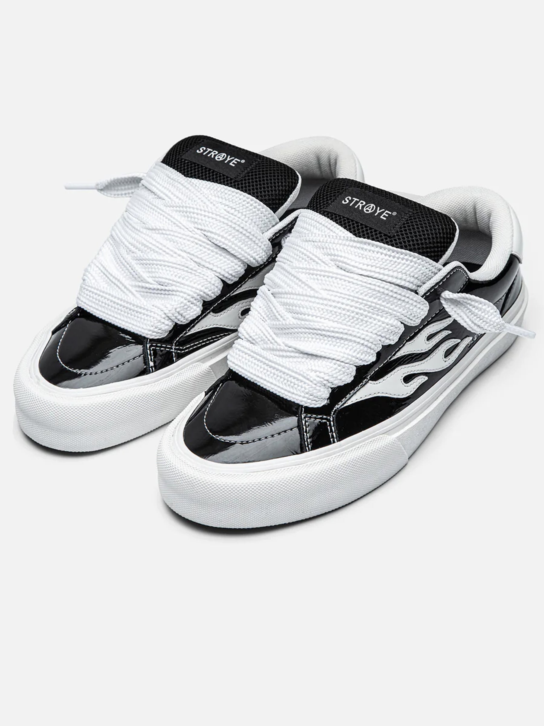 STRAYE Logan Puff - Blackdope