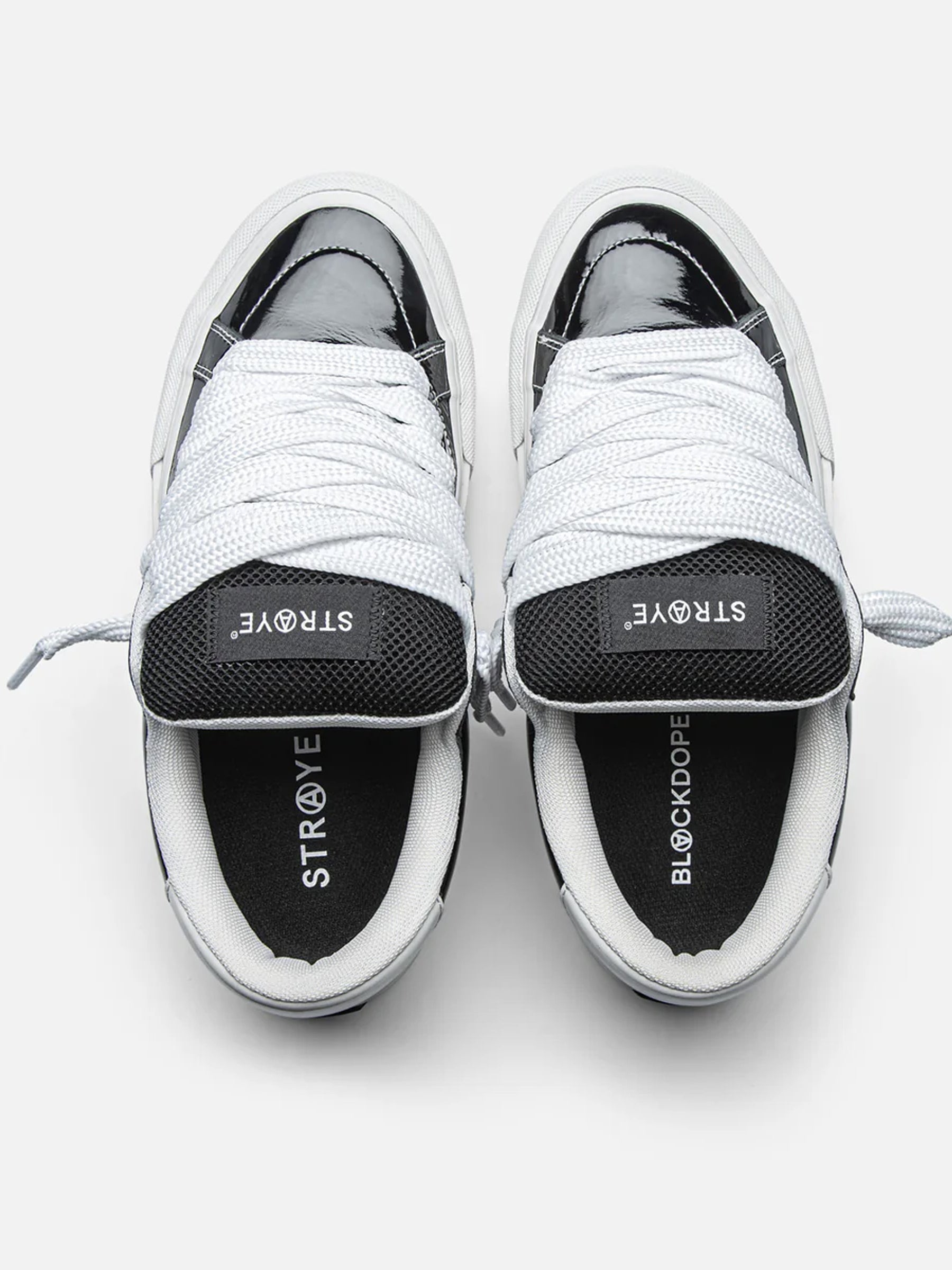 STRAYE Logan Puff - Blackdope