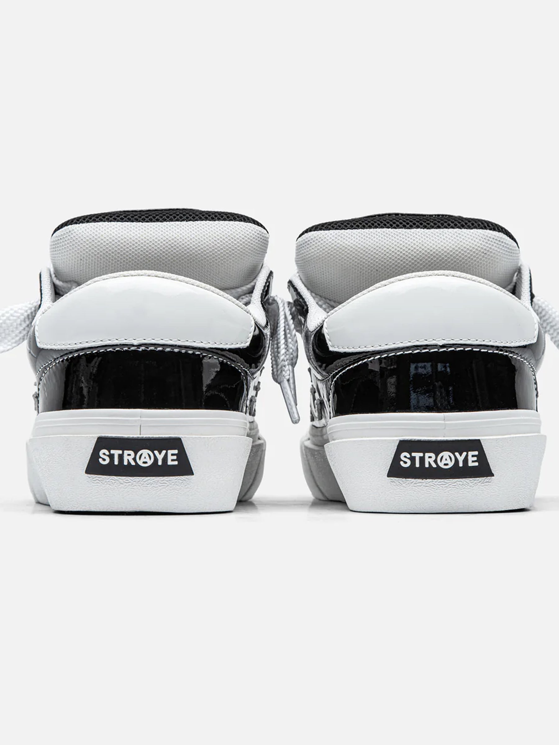 STRAYE Logan Puff - Blackdope