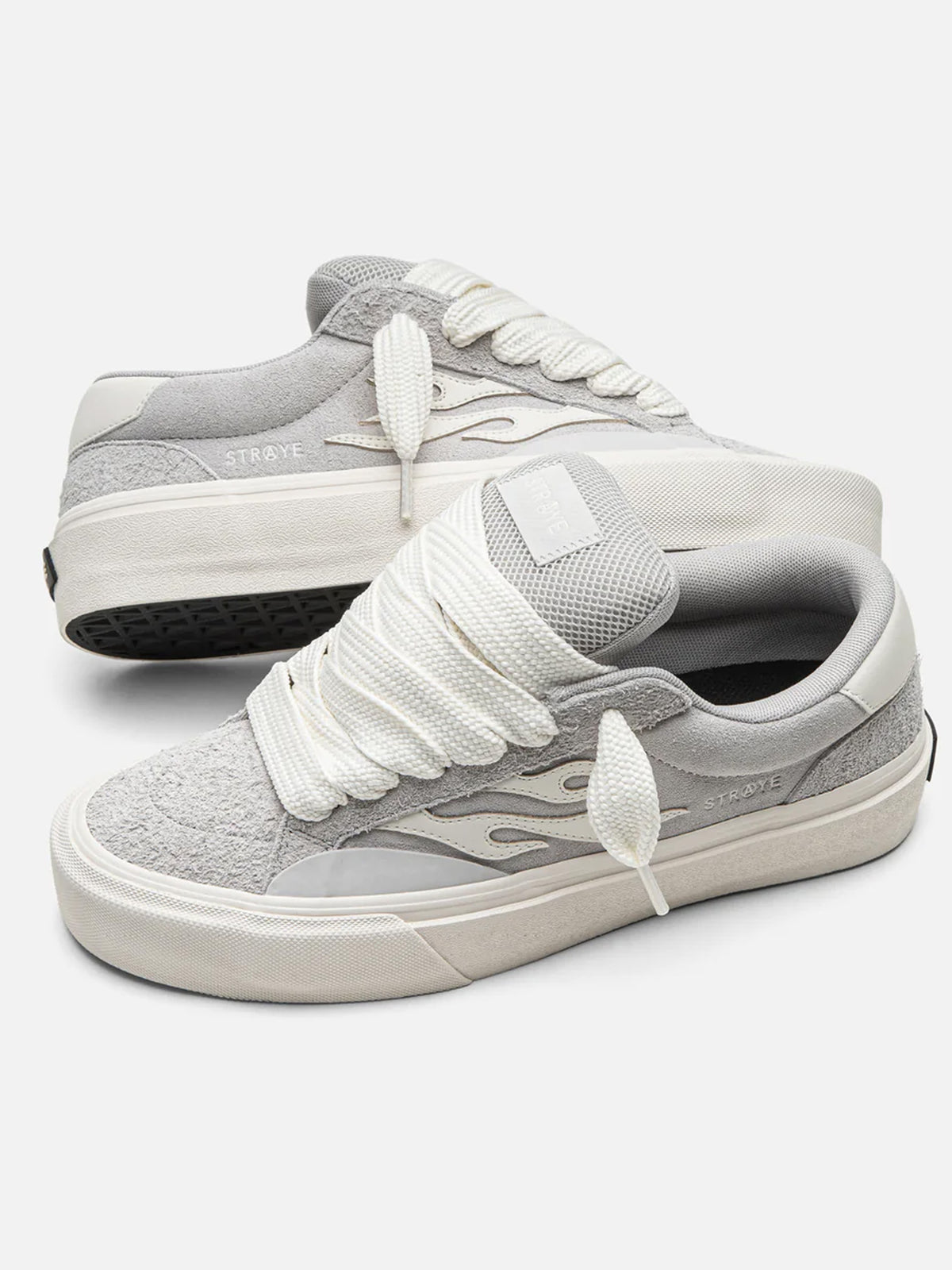 STRAYE Logan Puff - Silver