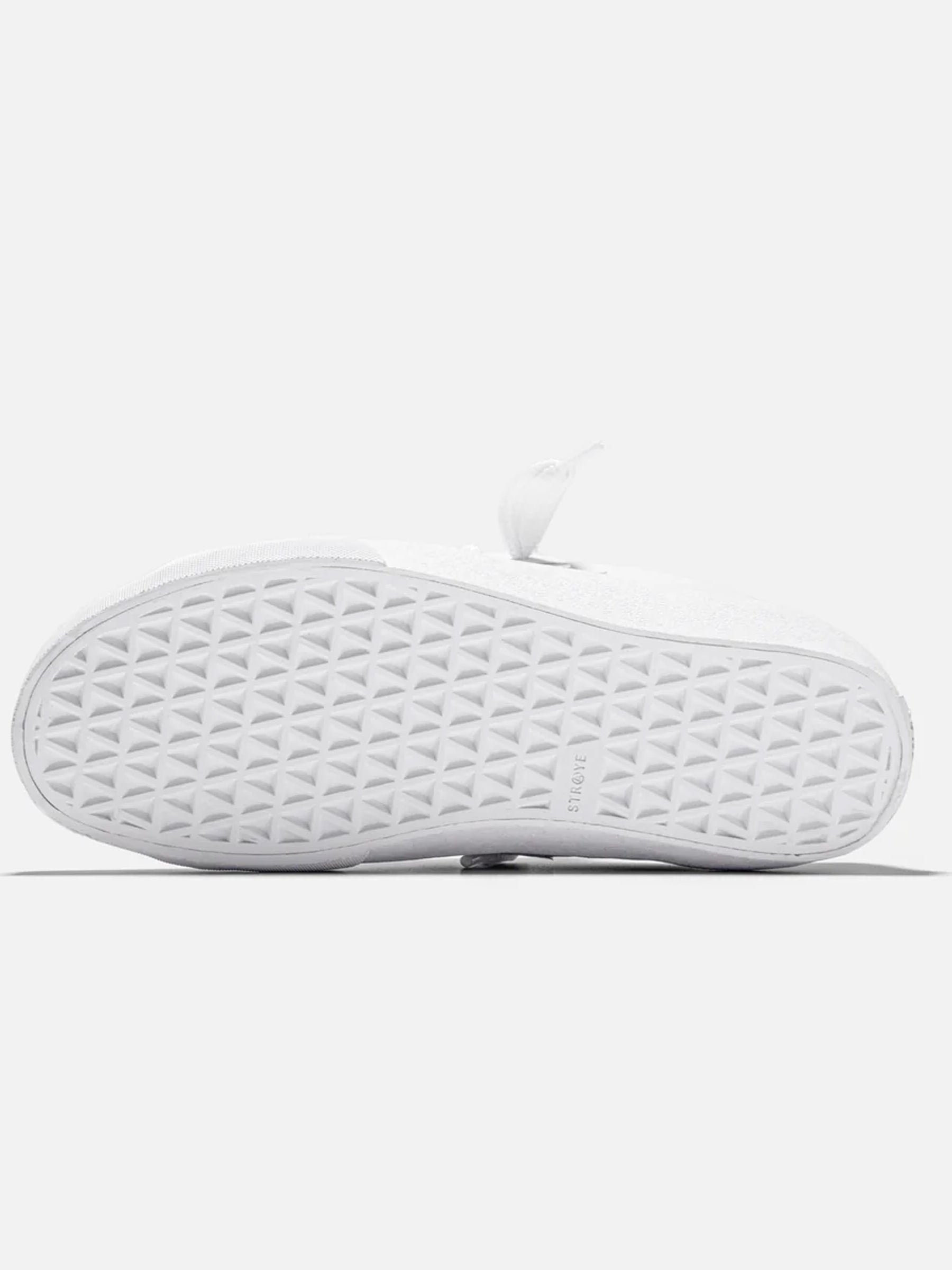 STRAYE Logan Puff - Whiteout