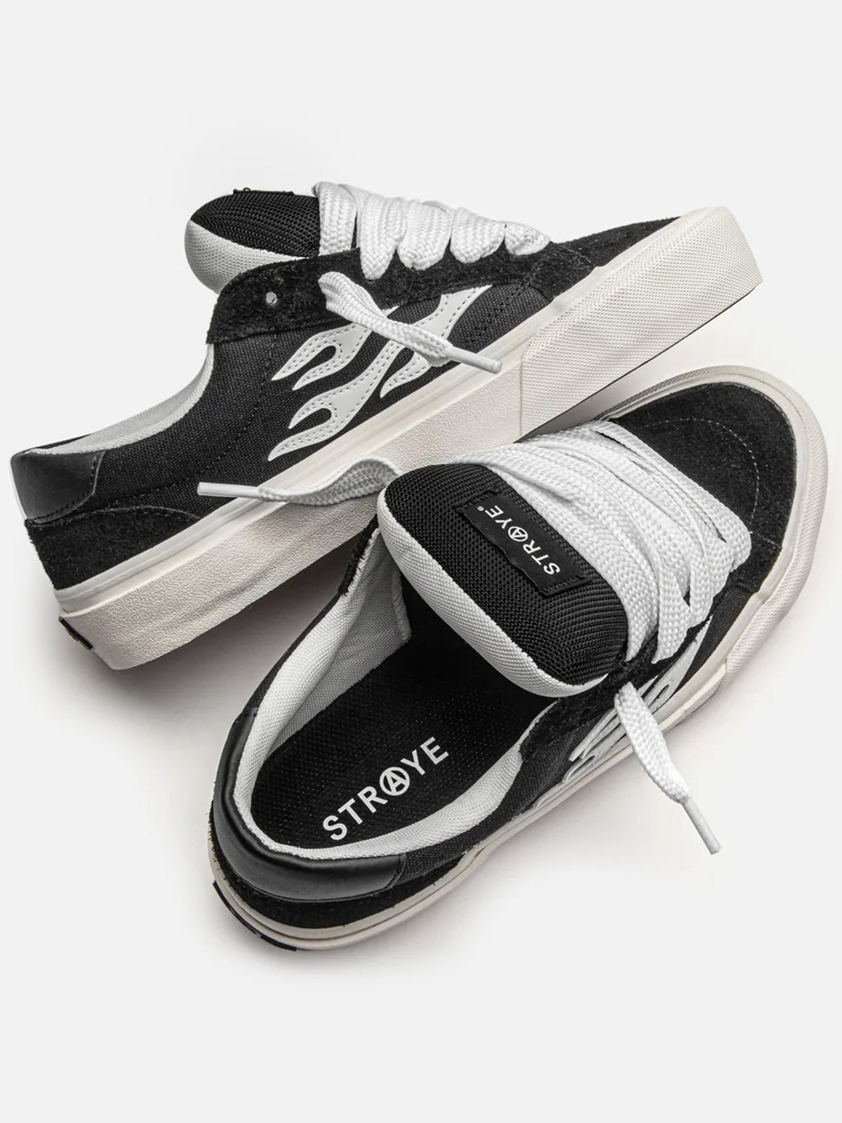 STRAYE Logan Puff - Black