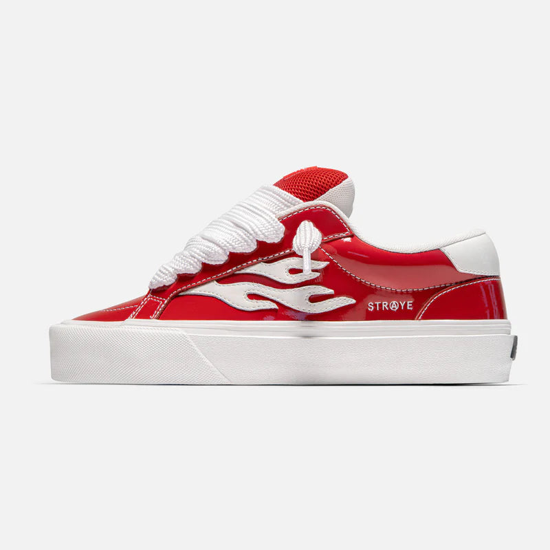 STRAYE Logan Puff - Glossy Red