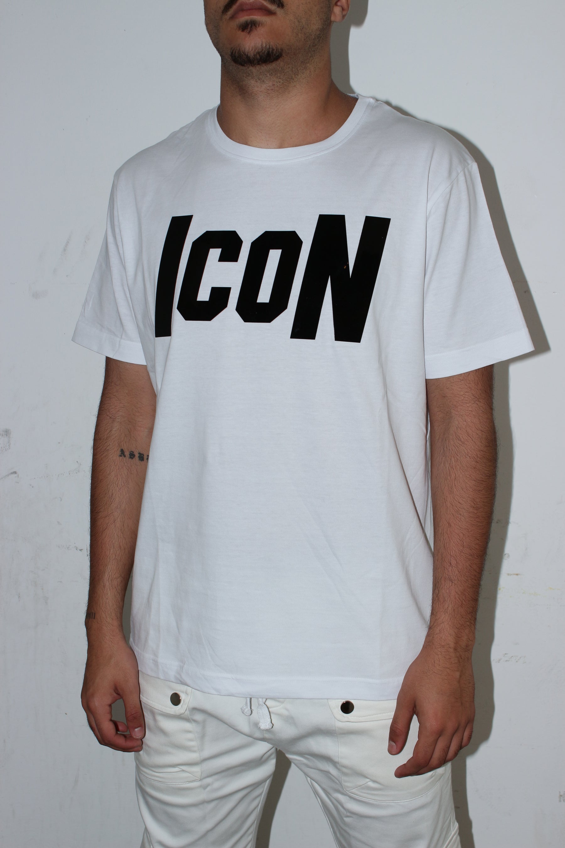 ICON T-Shirt