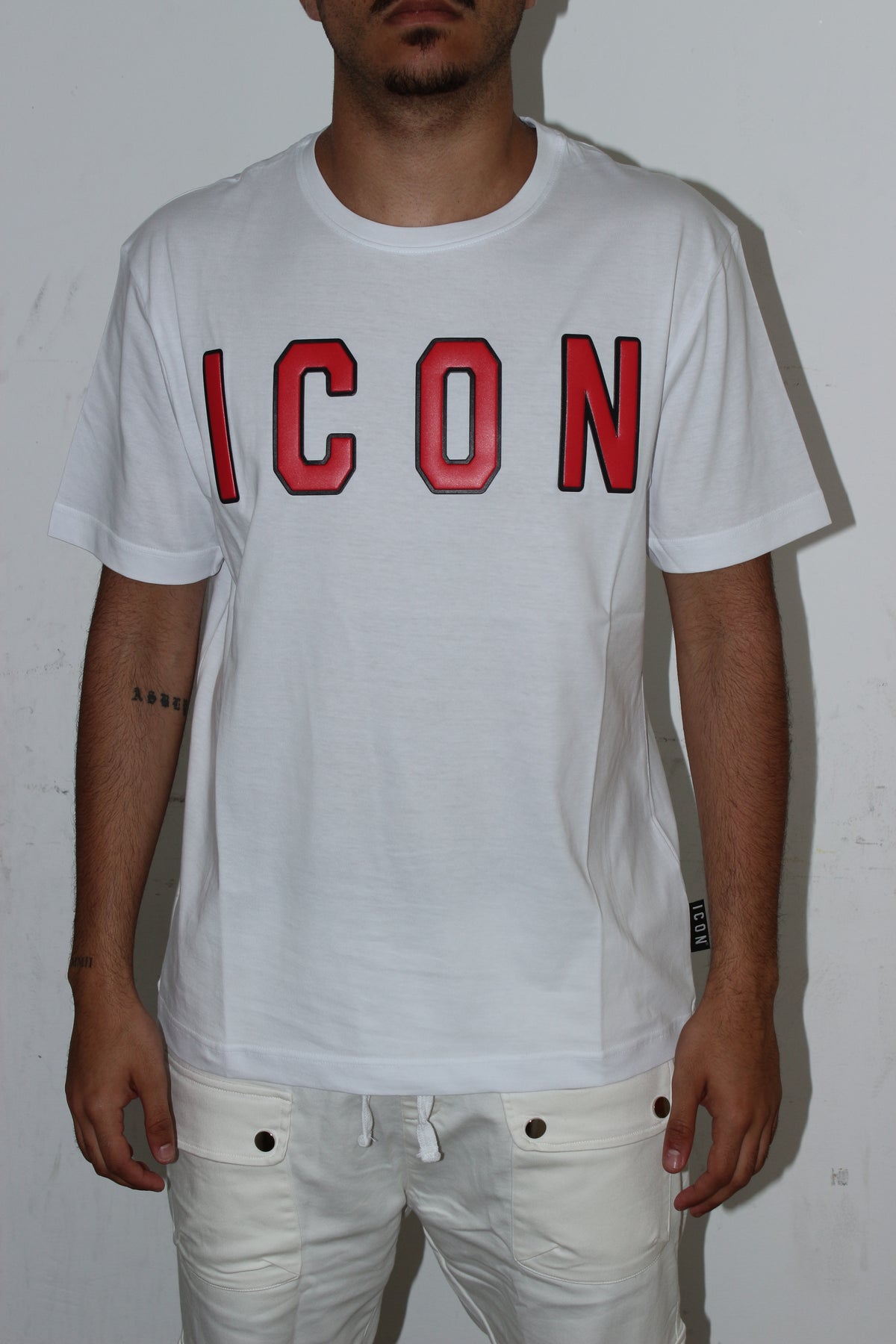 ICON T-Shirt