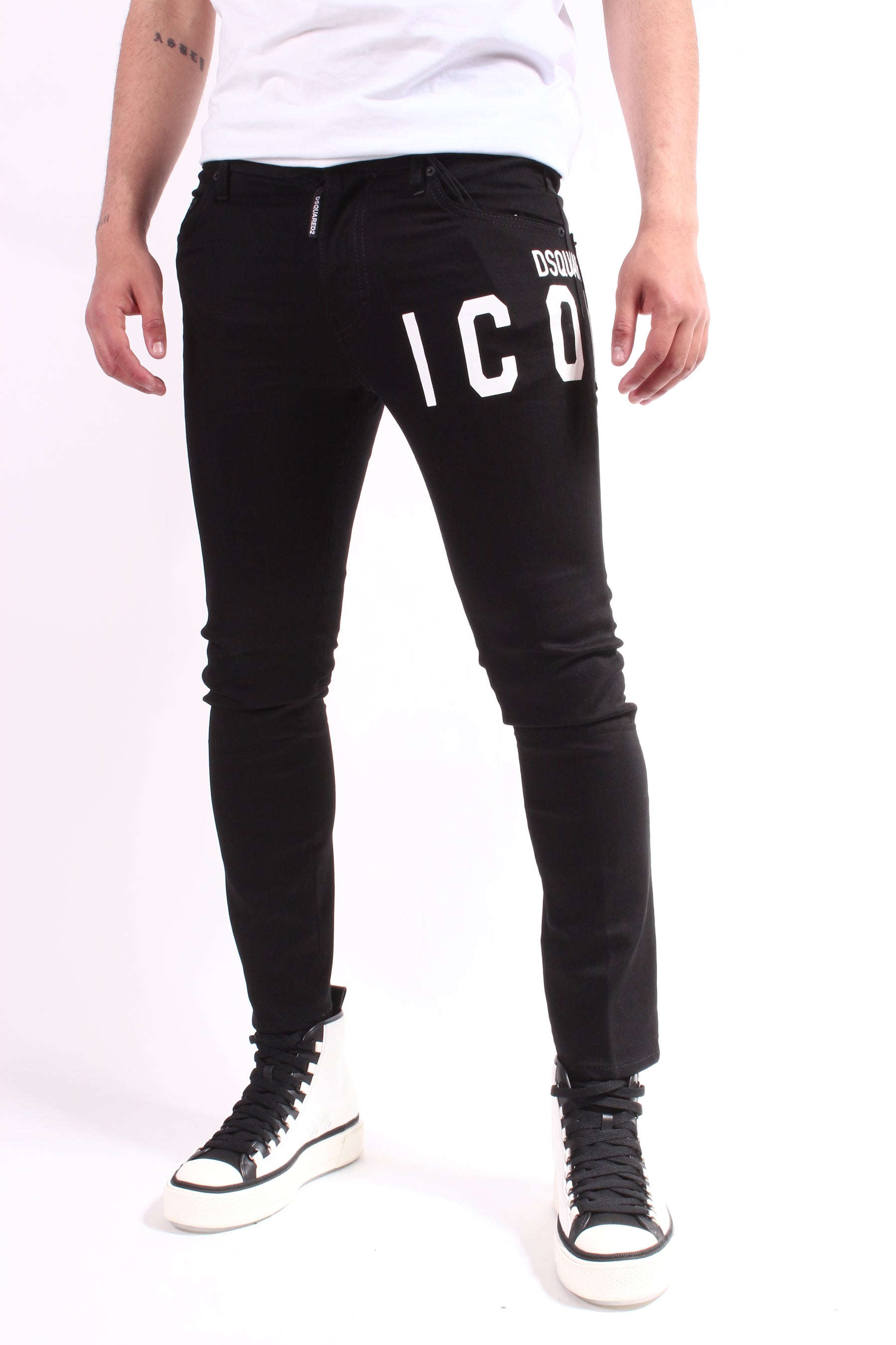 DSQUARED2 Jeans Icon - SKATER JEAN