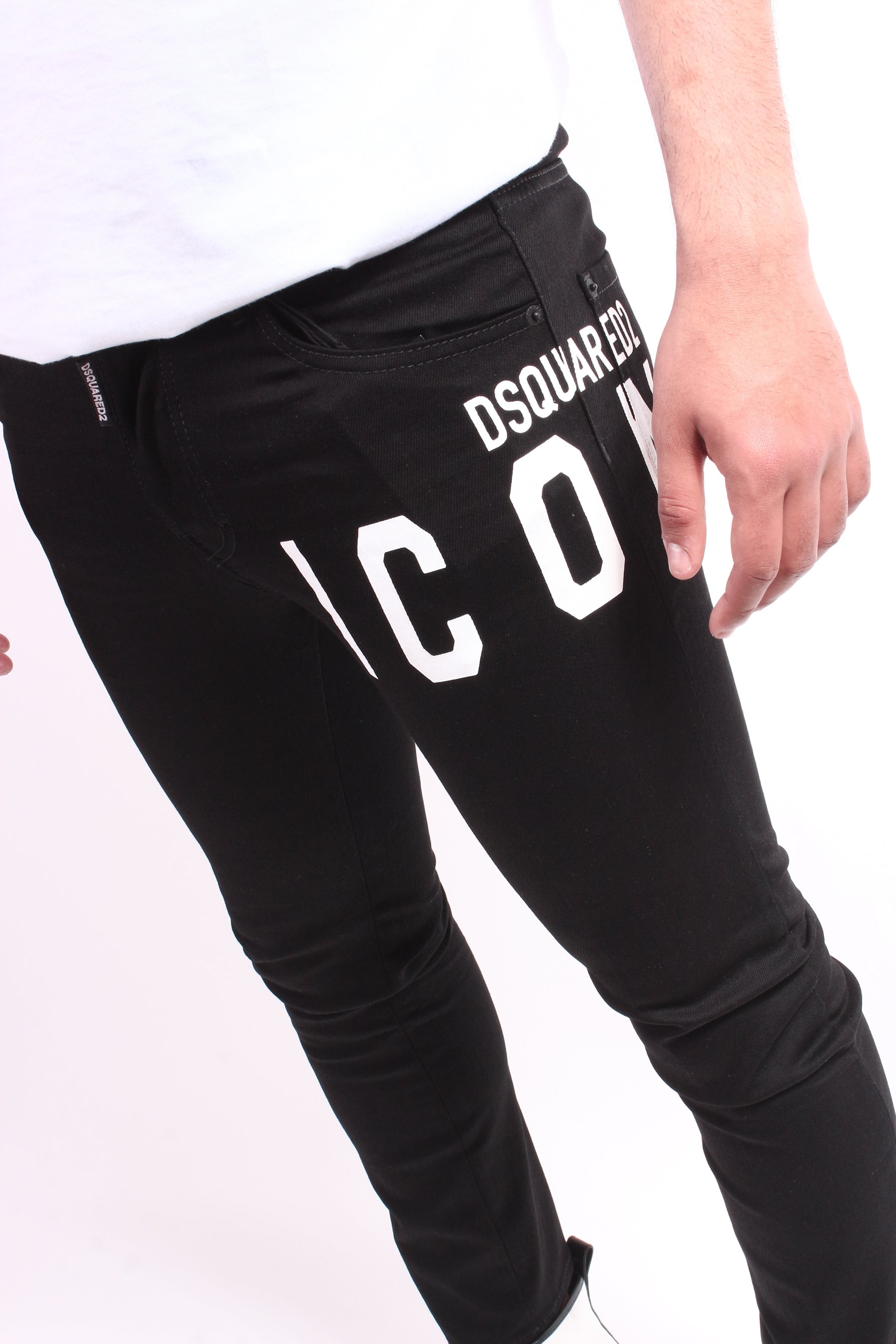 DSQUARED2 Jeans Icon - SKATER JEAN