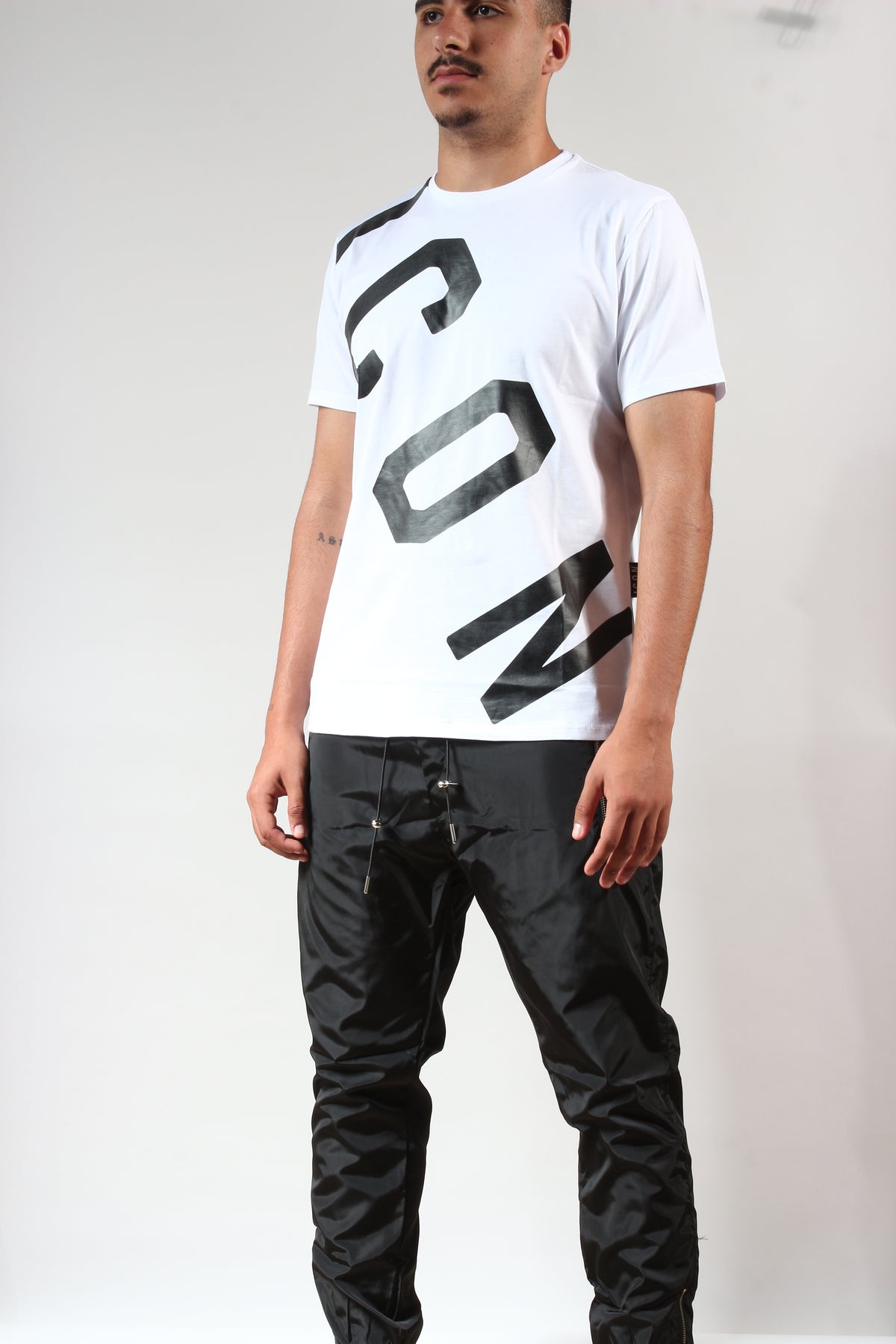 ICON T-Shirt