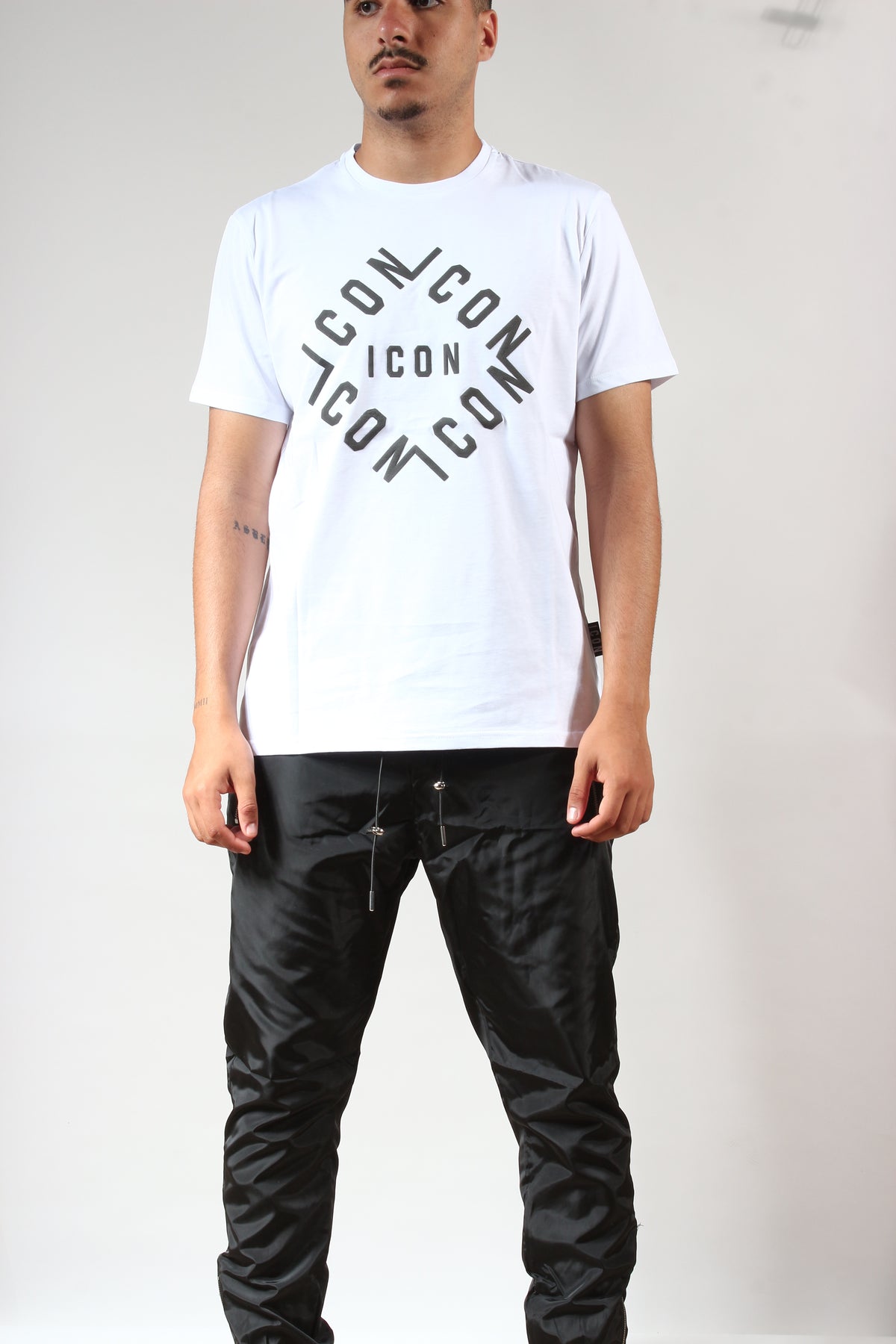 ICON T-Shirt