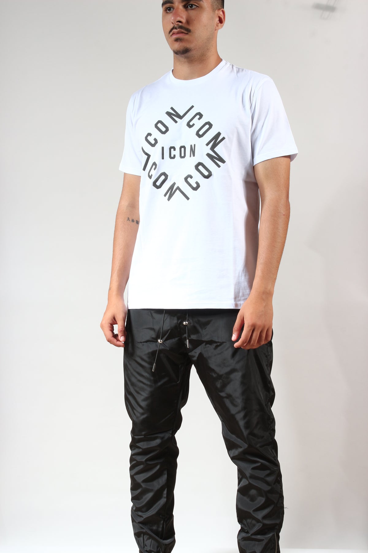 ICON T-Shirt