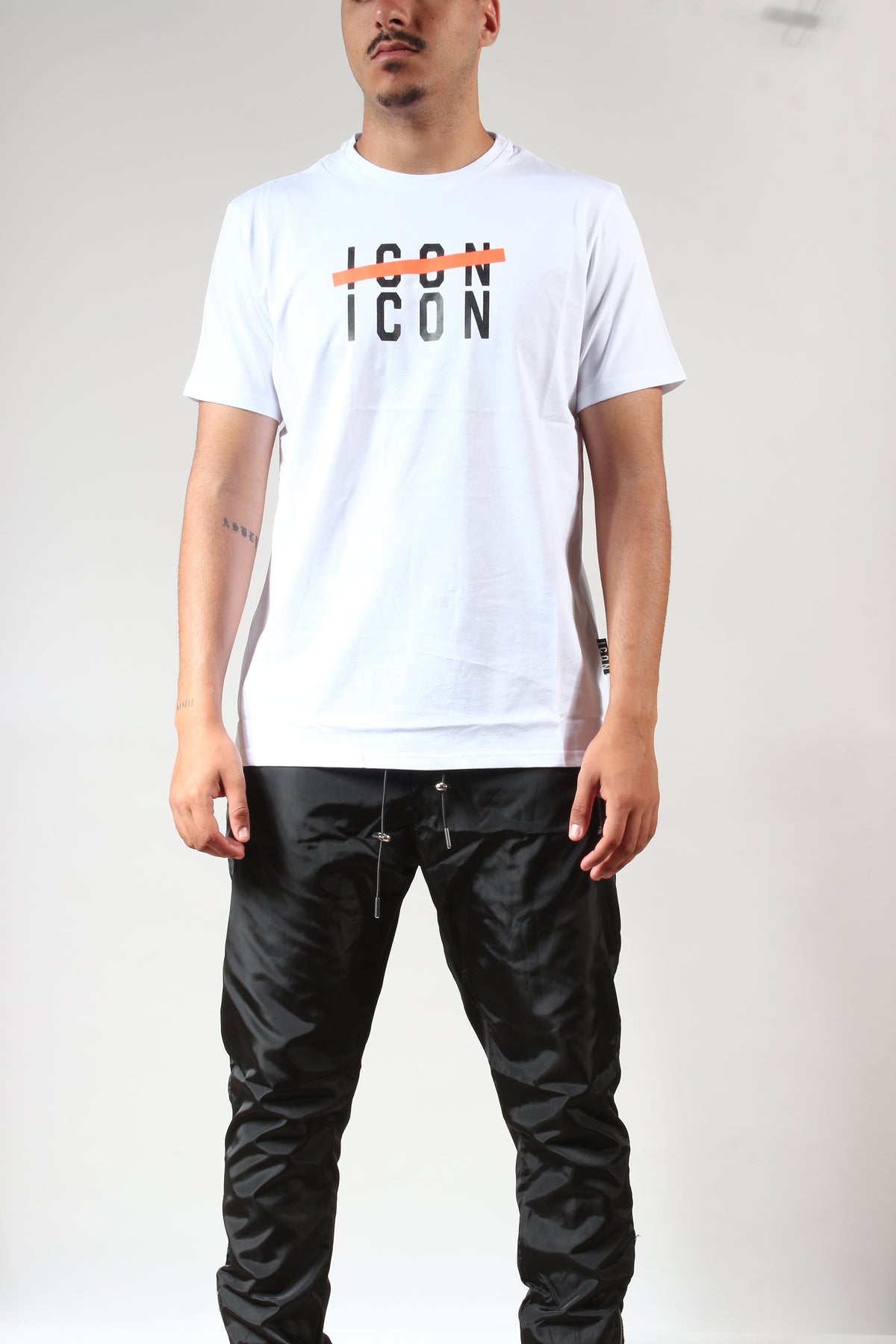 ICON T-Shirt