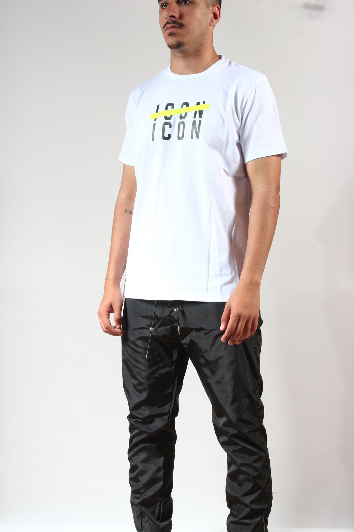 ICON T-Shirt