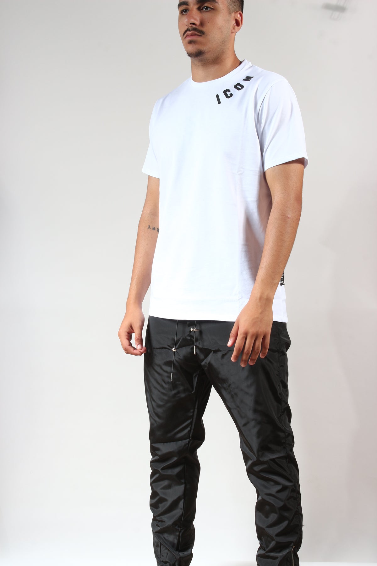 ICON T-Shirt