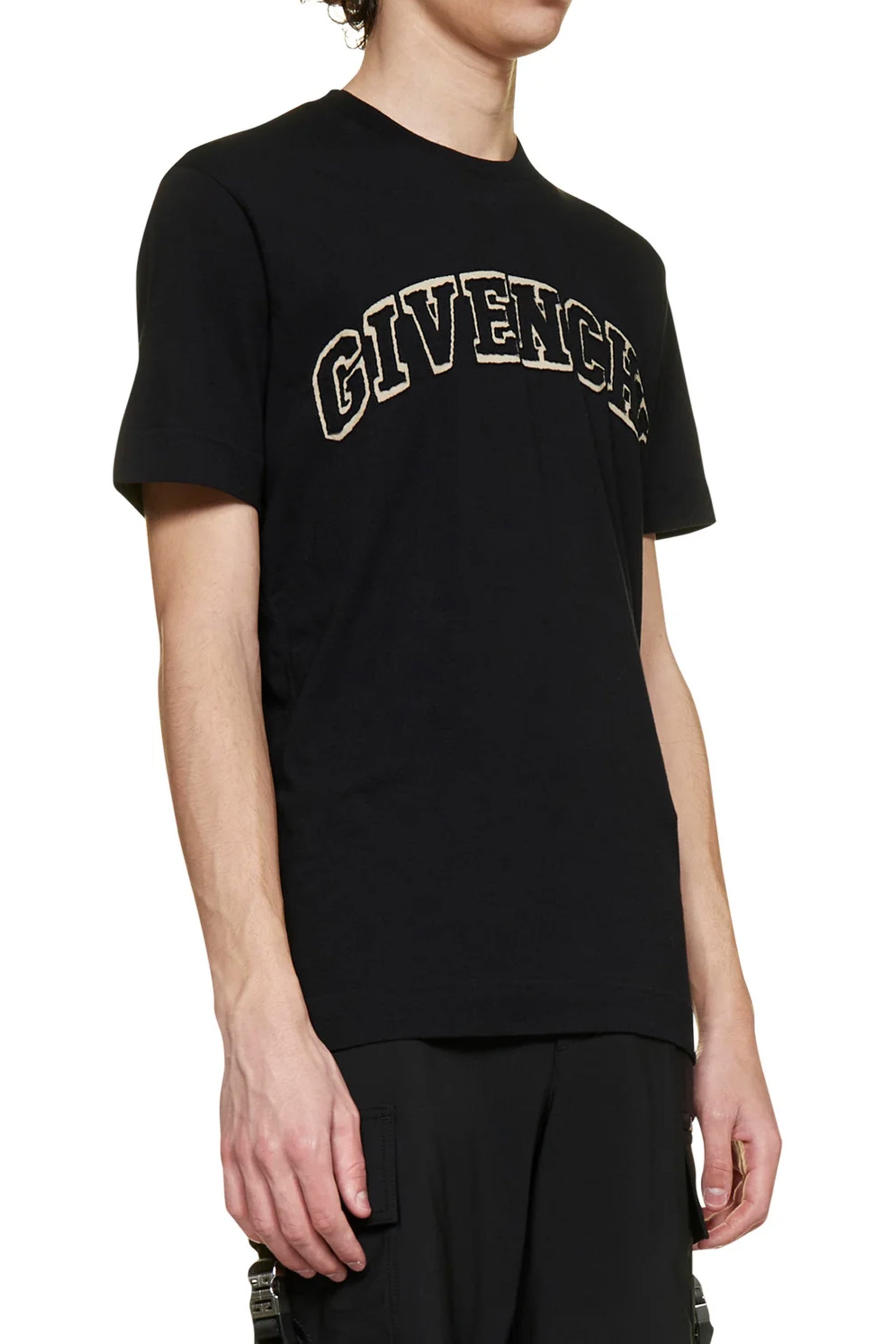 Givenchy Logo Patch Slim Fit T-Shirt