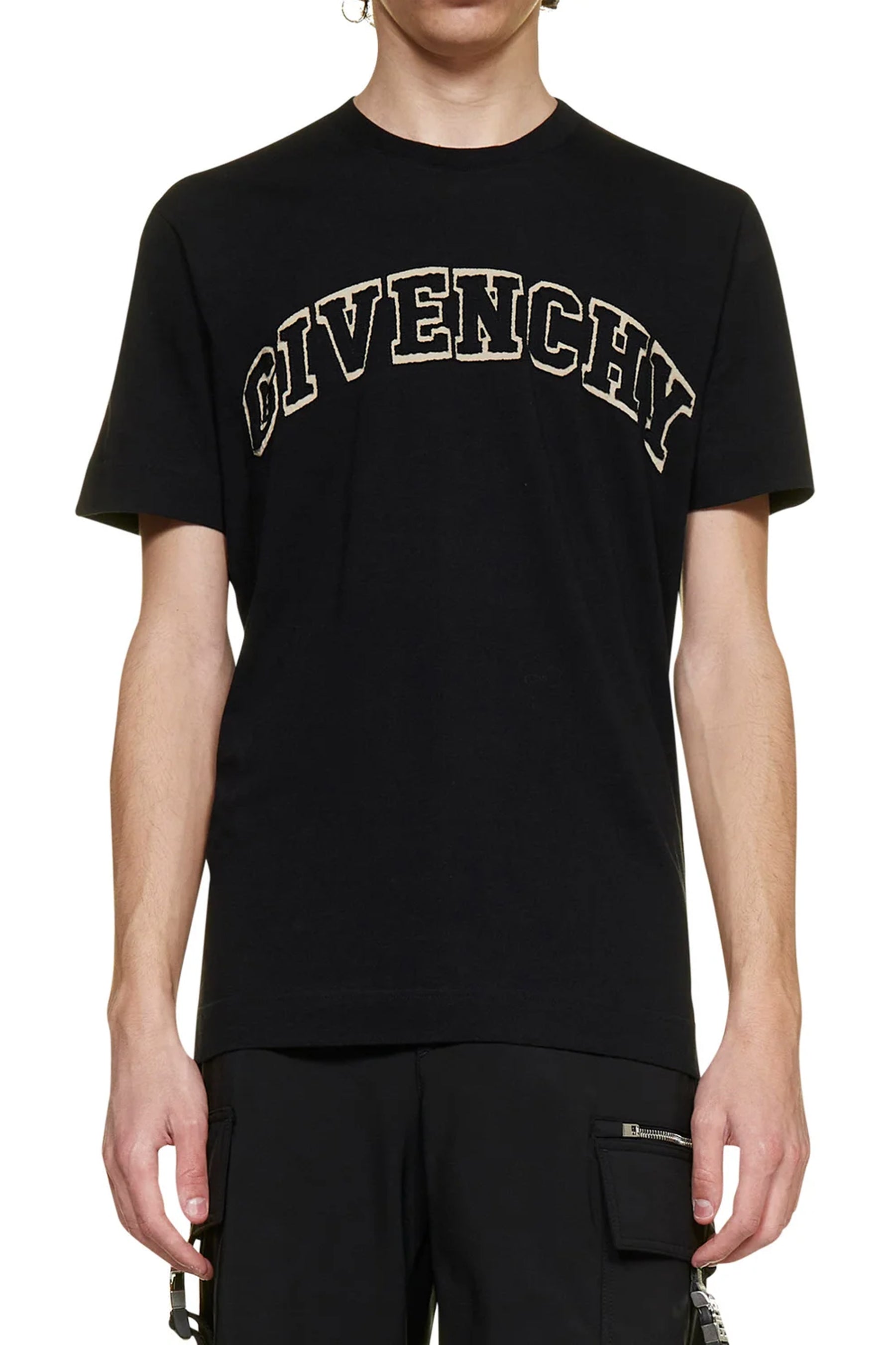 Givenchy Logo Patch Slim Fit T-Shirt
