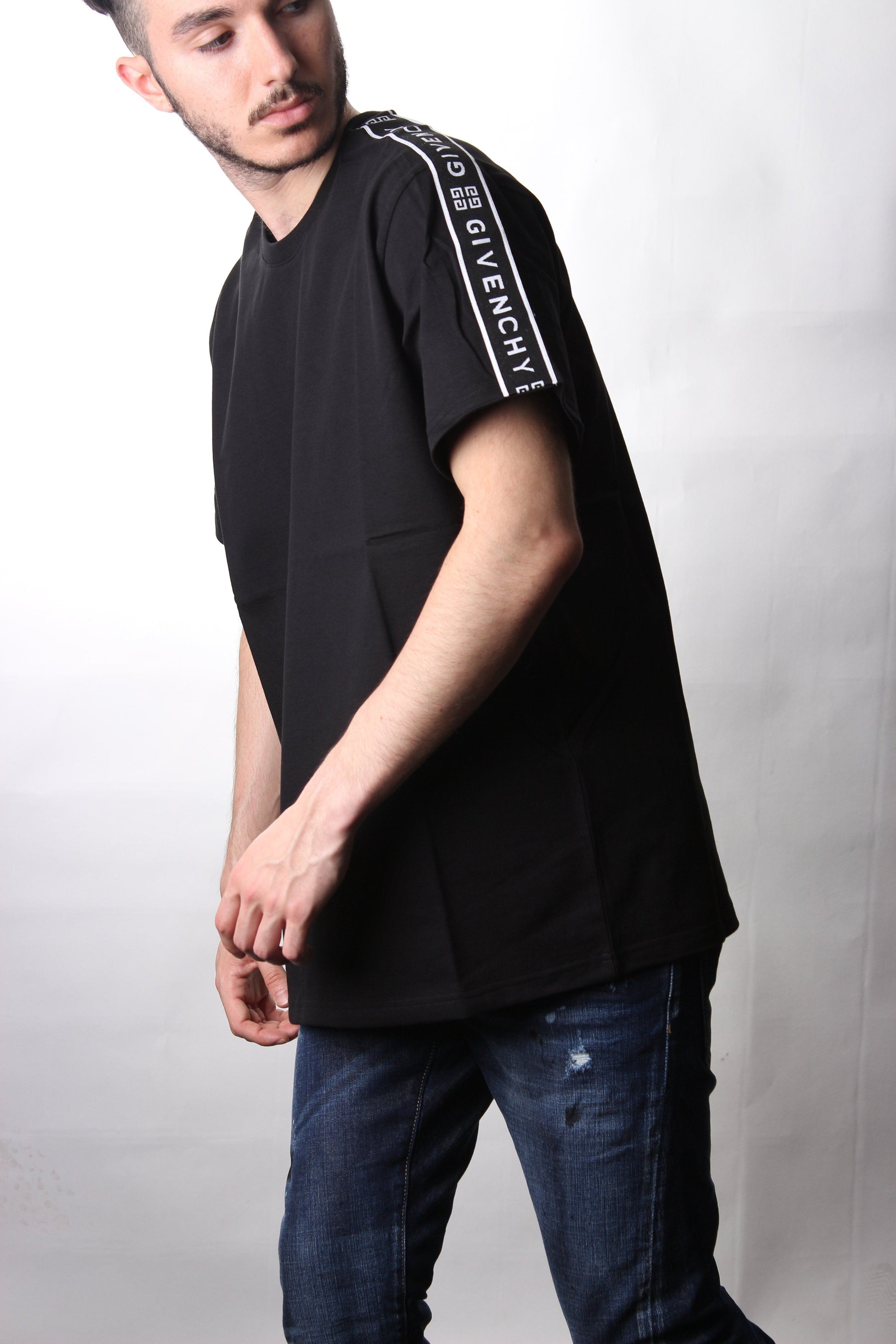 חולצה טי פס לוגו בכתפיים Givenchy