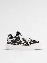 Ainker Backdoor Canvas Black White