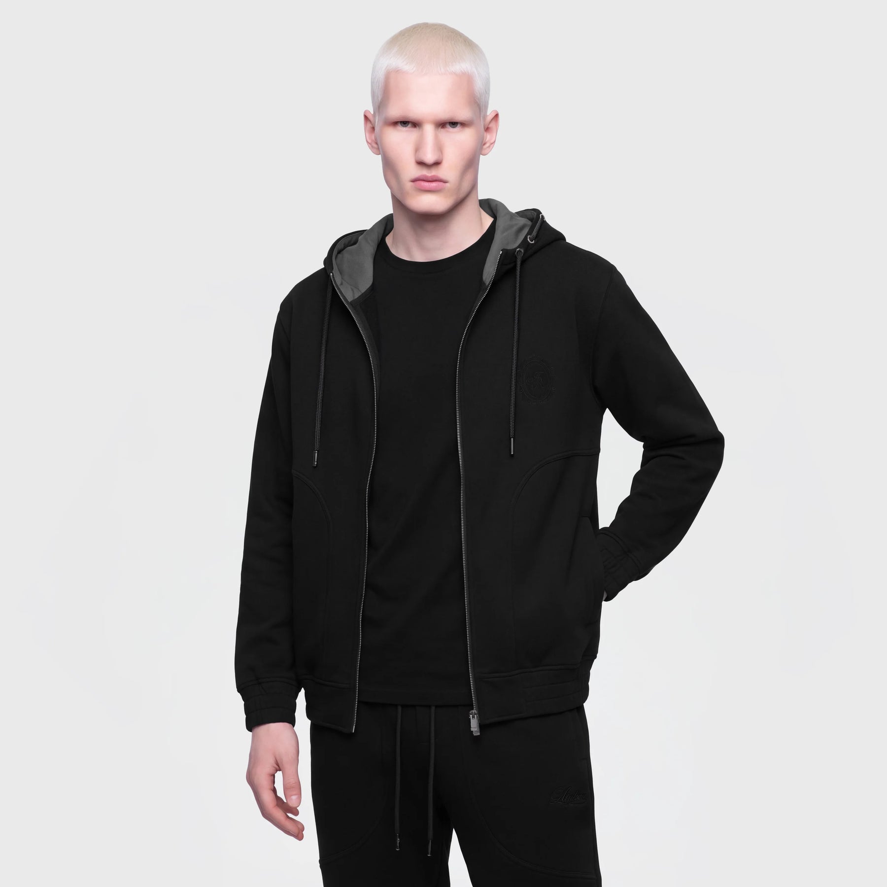 Ainker 1069 Black Hoodie