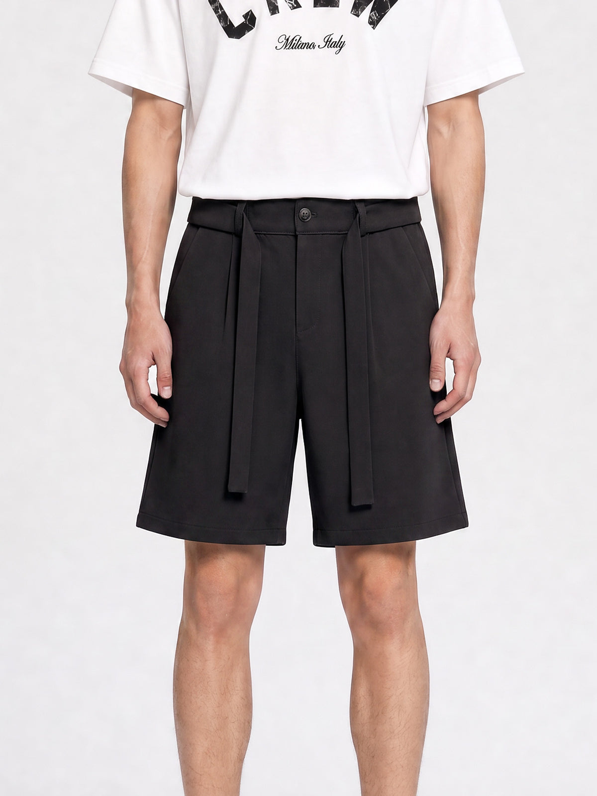 CREW Milano Elegant Belt Shorts Black
