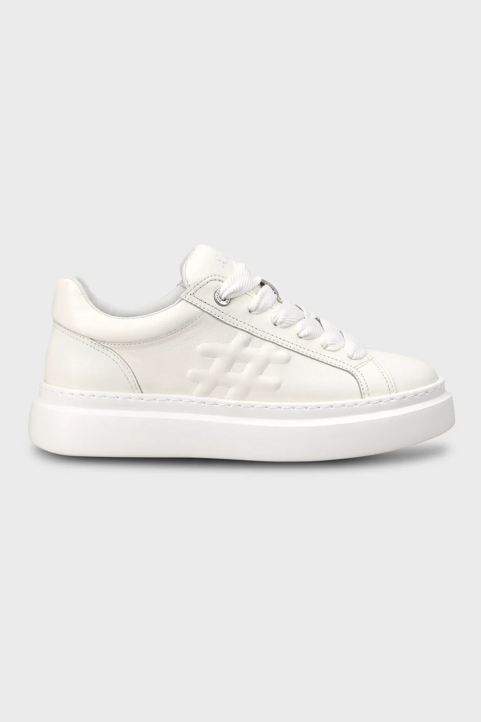 Ainker Drop Line White Leather