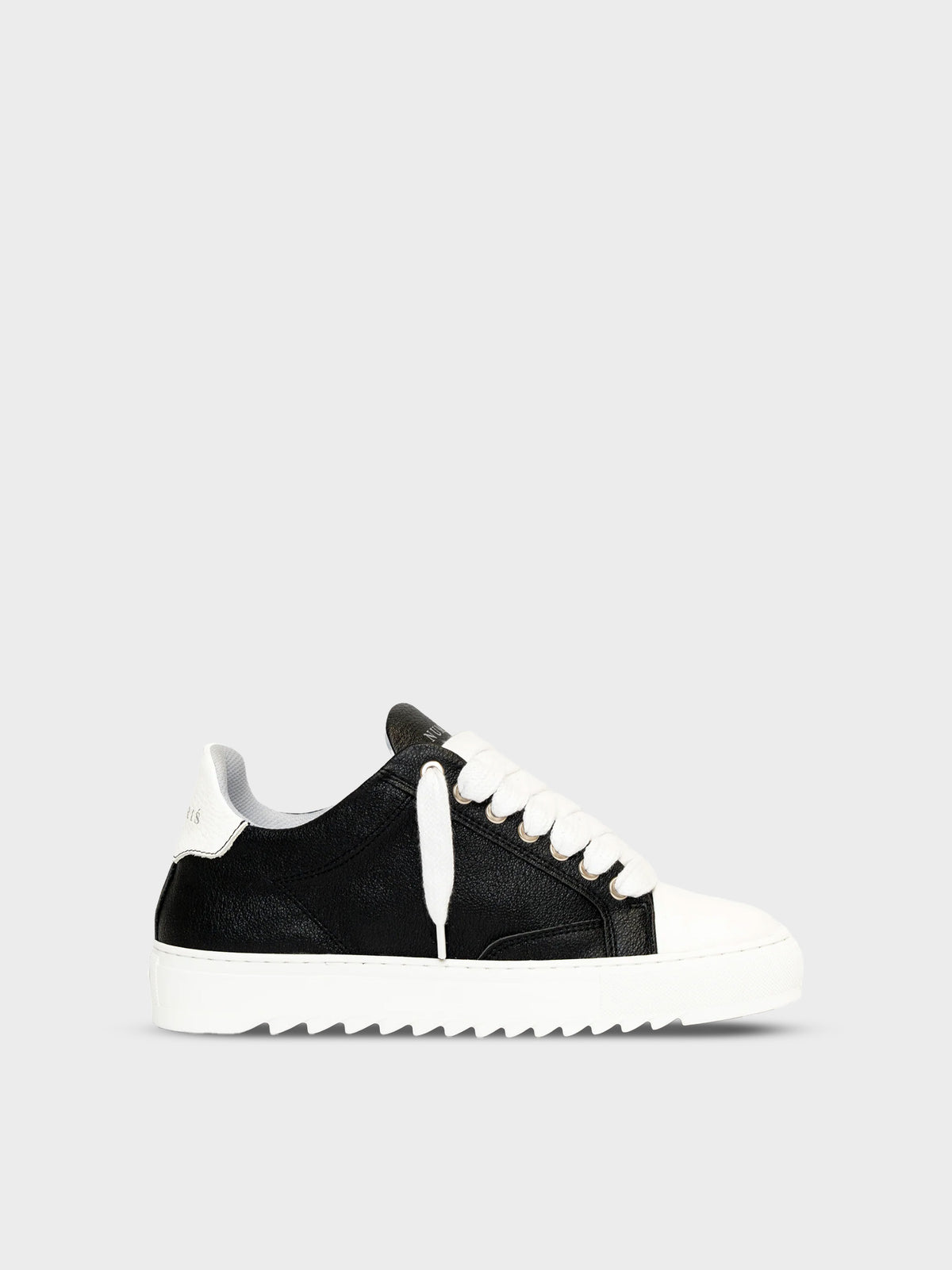 Numeriś "Atelier" Acrylic Black Leather Sneakers