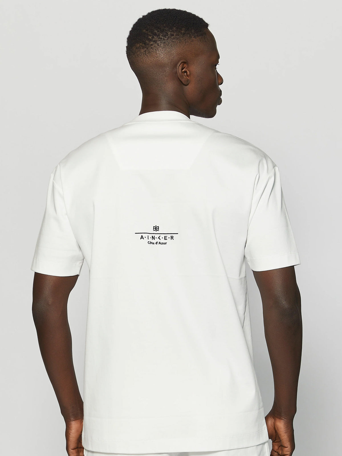Ainker Cote 219 White T-Shirt