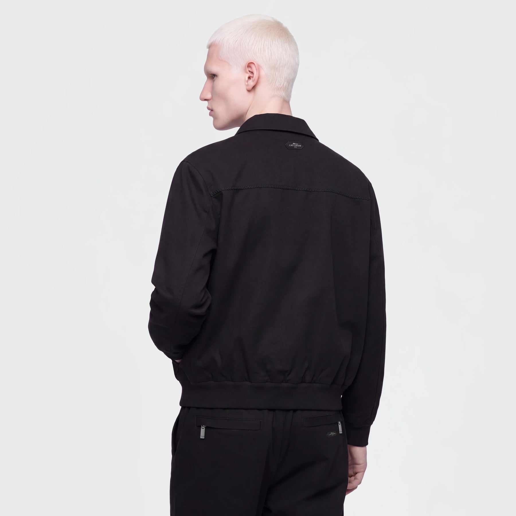 Ainker 1060 Black Jacket