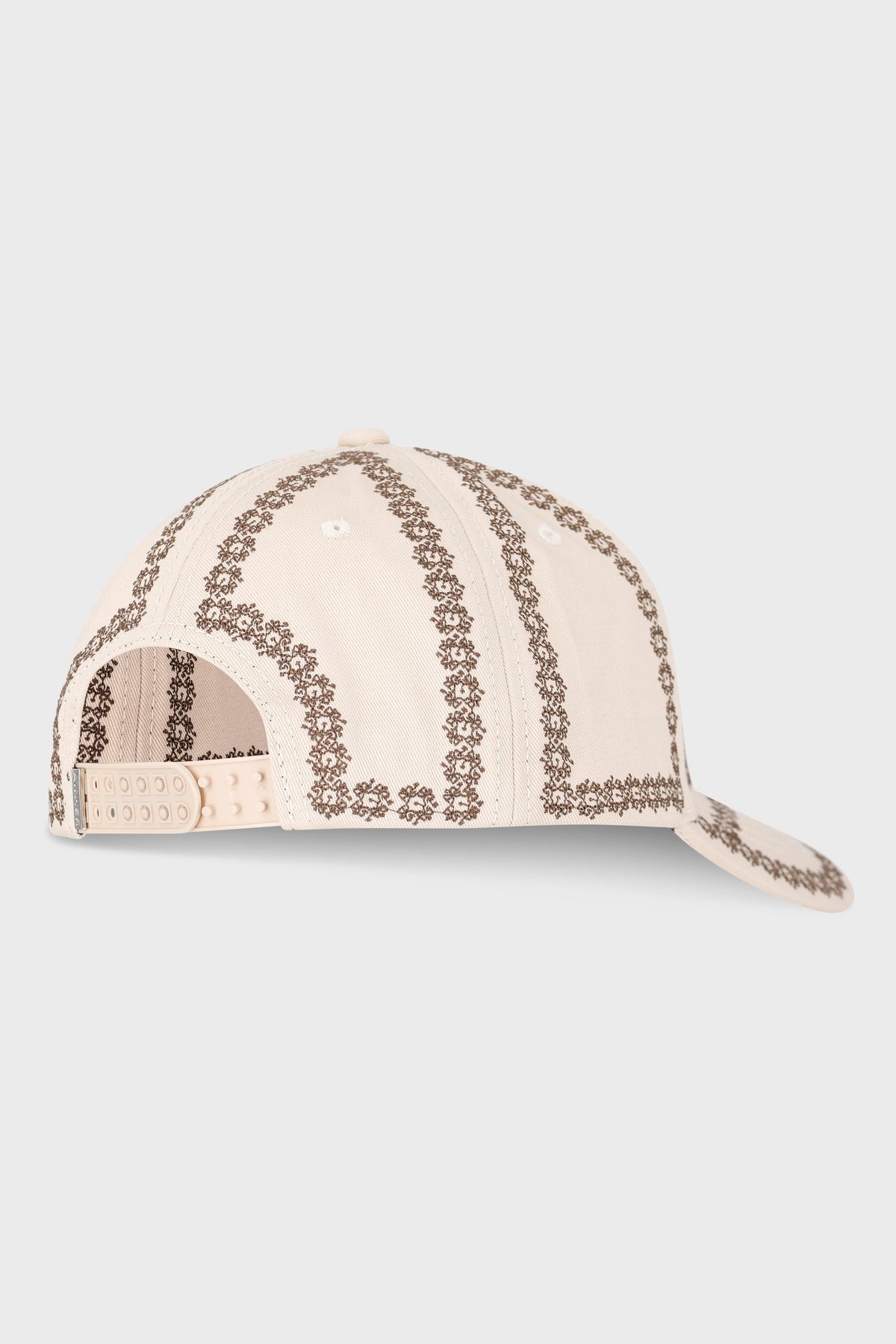 AINKER 685 Off-White Hat