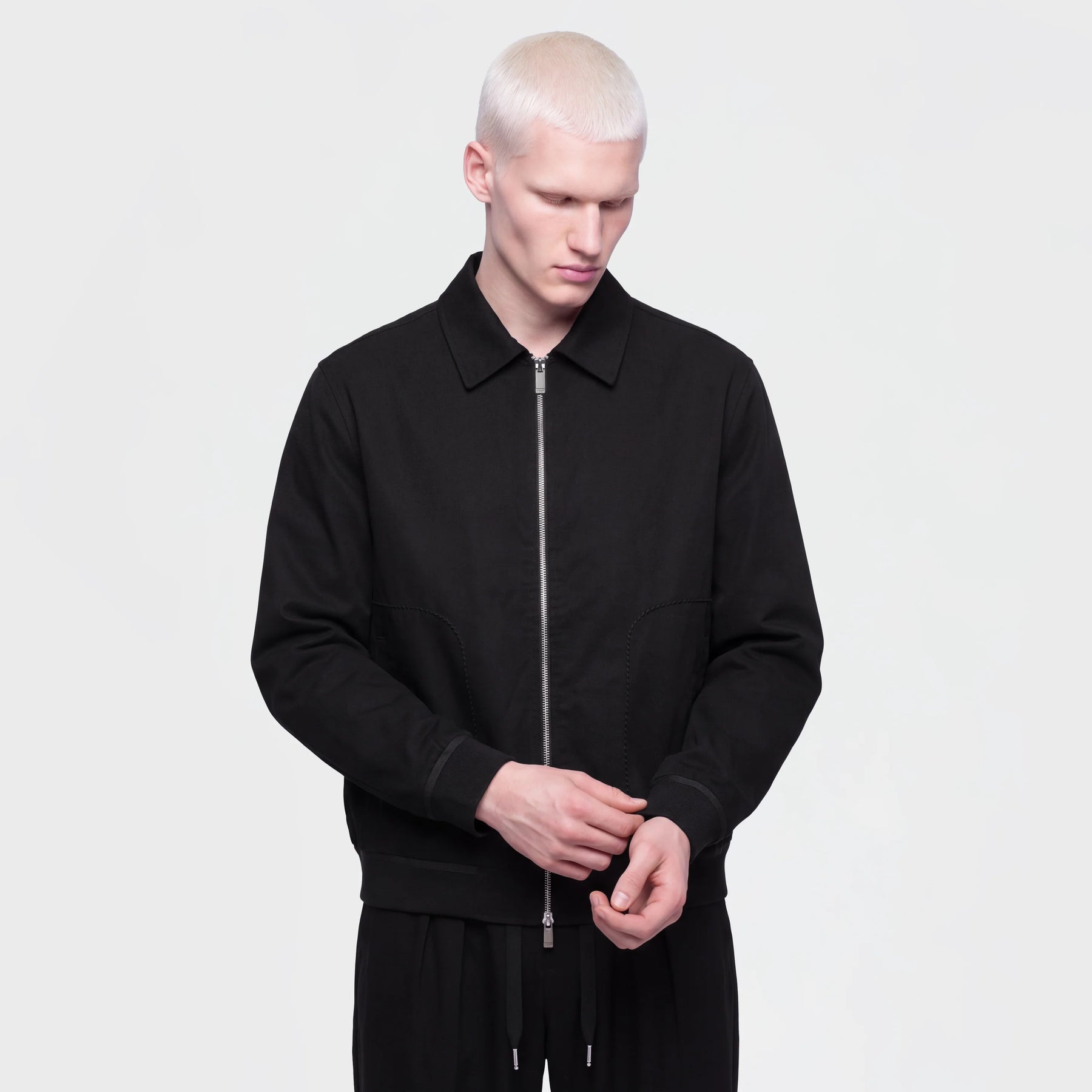 Ainker 1060 Black Jacket