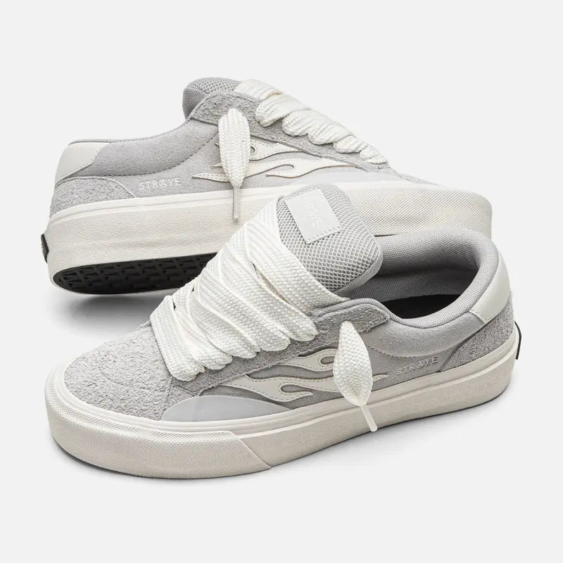 STRAYE Logan Puff - Silver